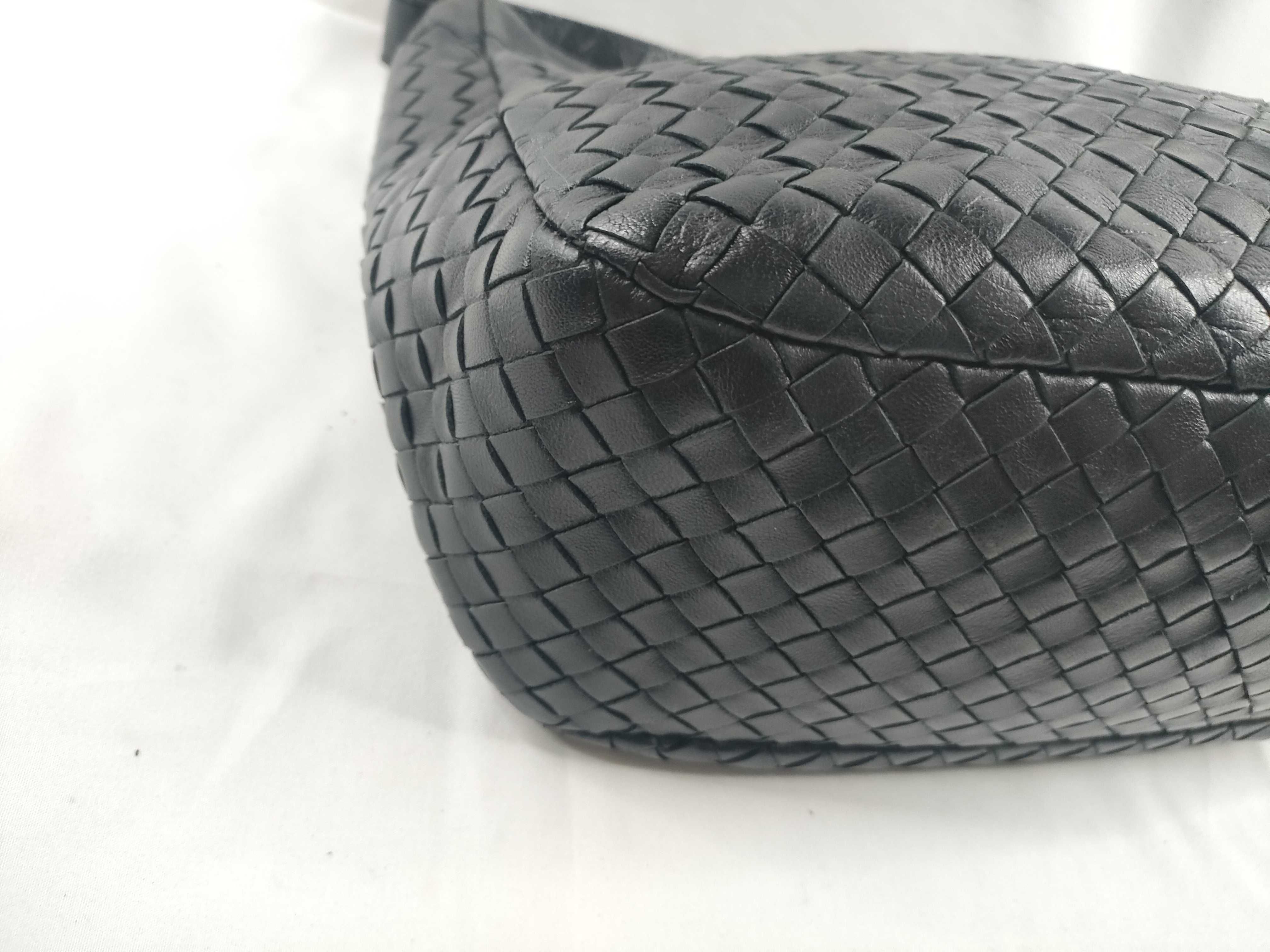 Intrecciato Shoulder Bag, Black — view 3