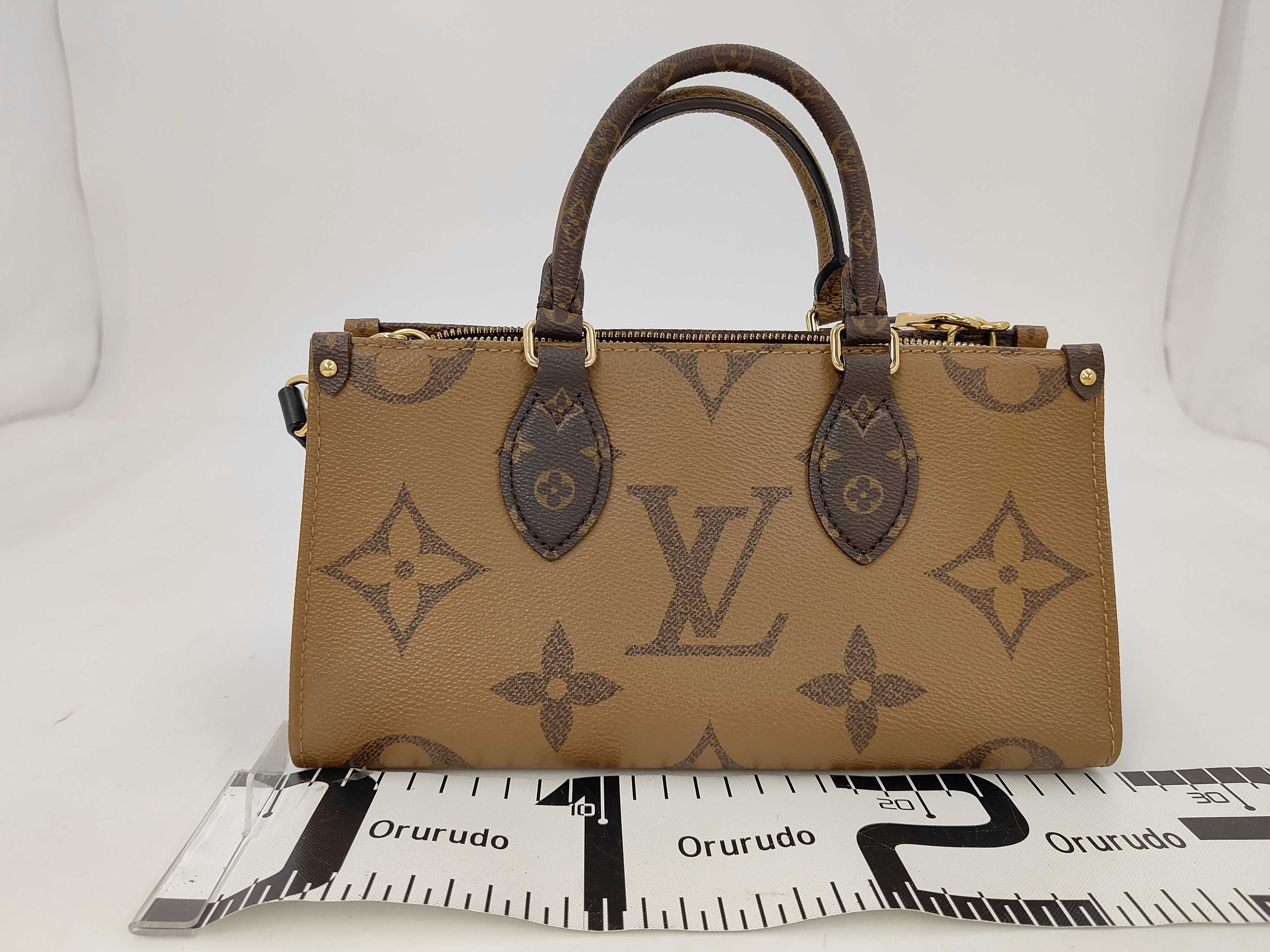 Monogram Reverse OnTheGo EW Chain M14236 Brown RFID Detectable Handbag — view 2
