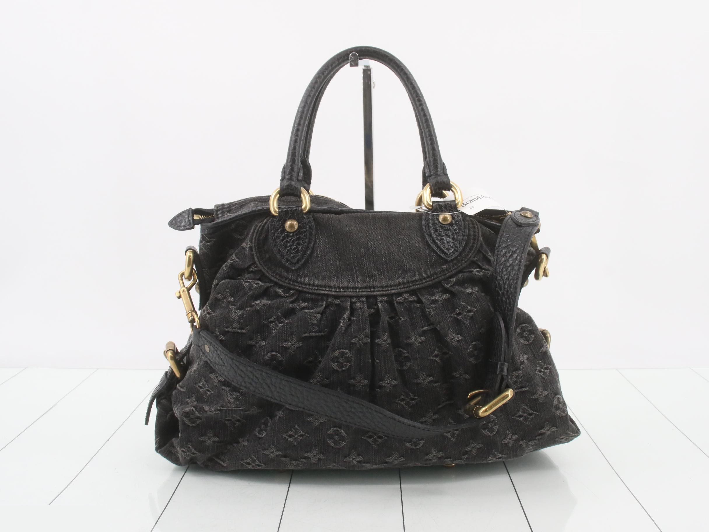 LV Gold Hardware Tote Handbag Neo Cabby MM Noir — view 2