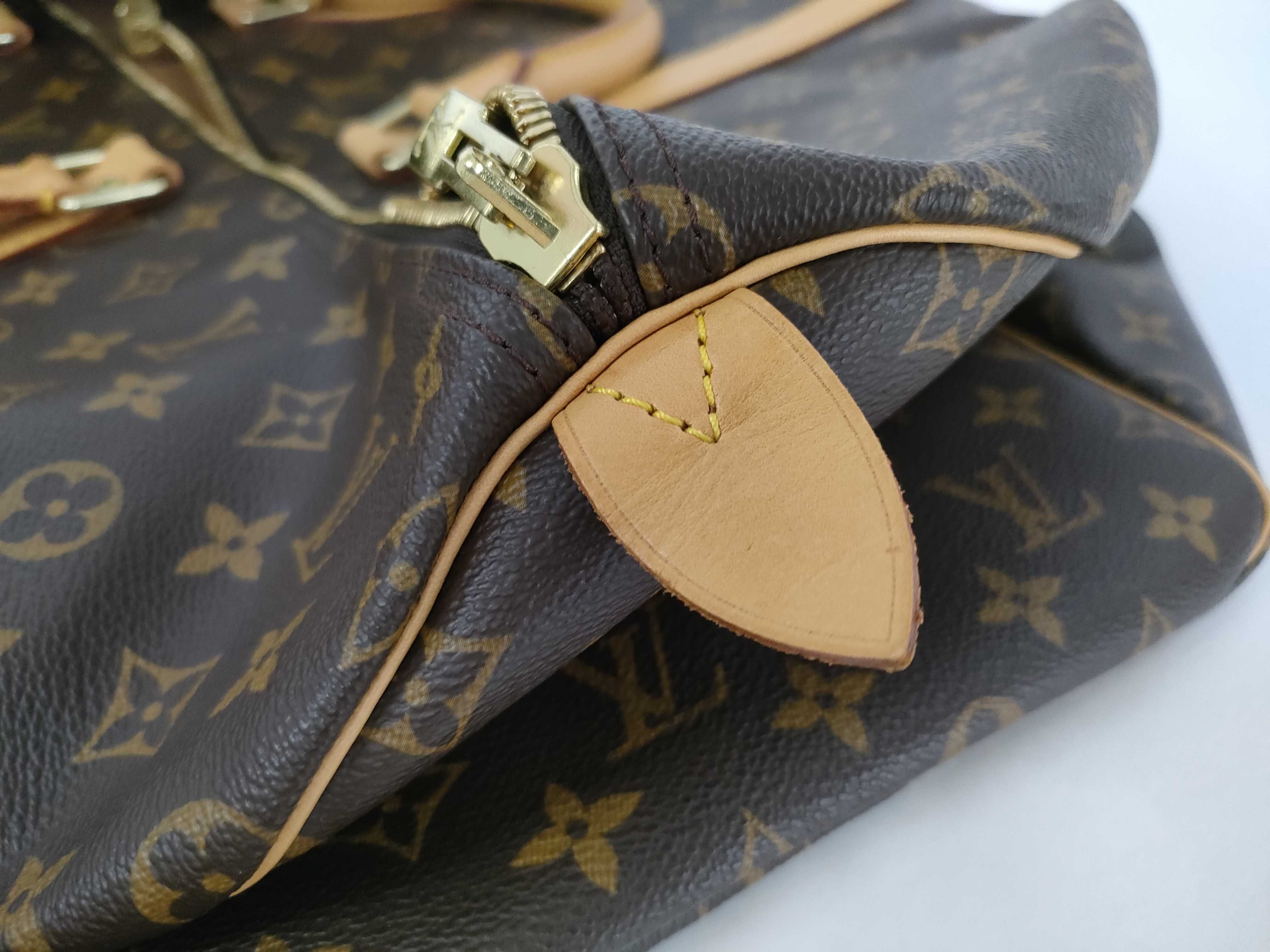 Monogram Louis Vuitton Keepall Boston Bag — view 12