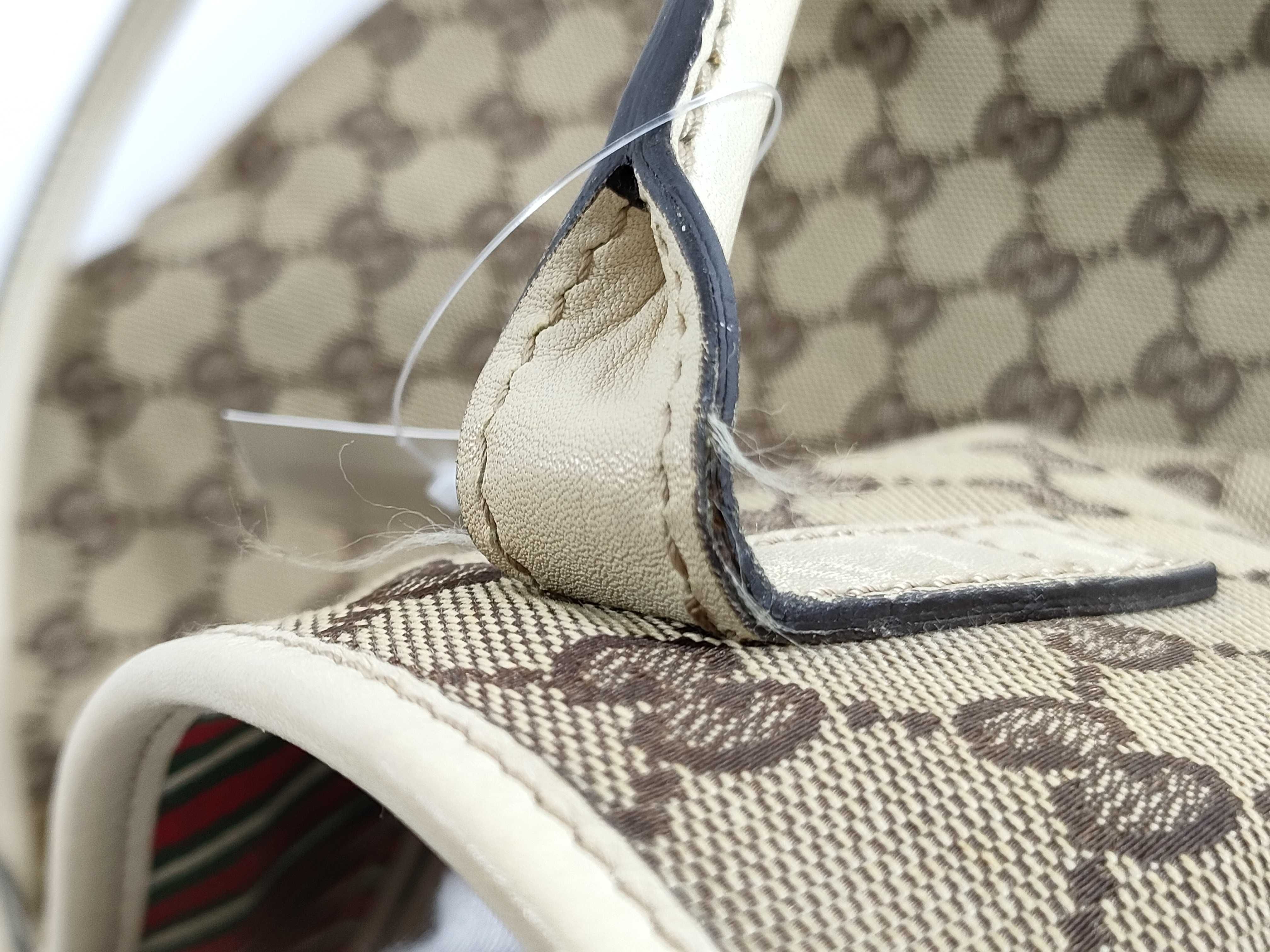 GG Canvas Tote Bag / 169945 Handbag — view 12