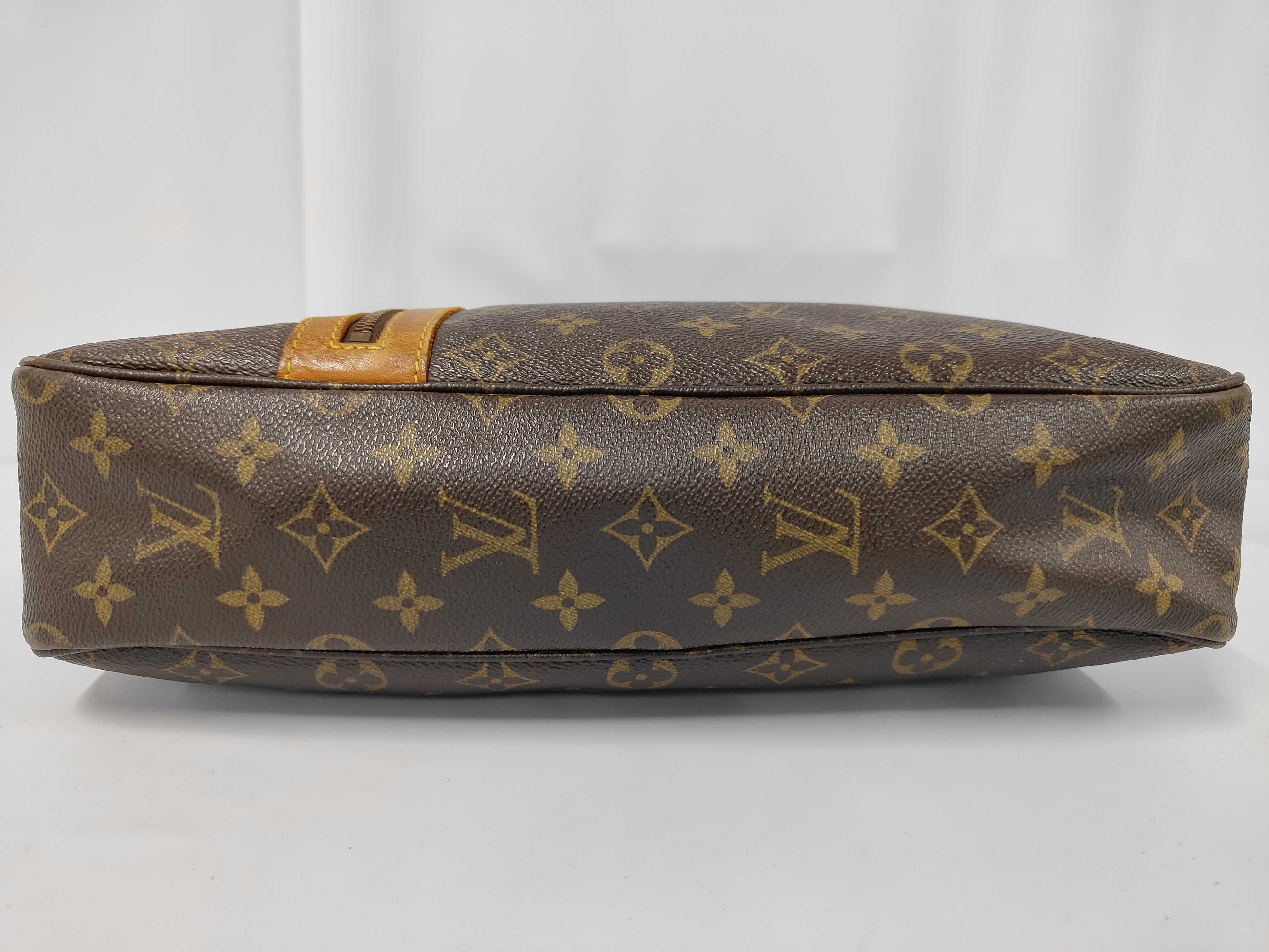 Monogram M40043 Sac Bosphore Shoulder Bag — view 7