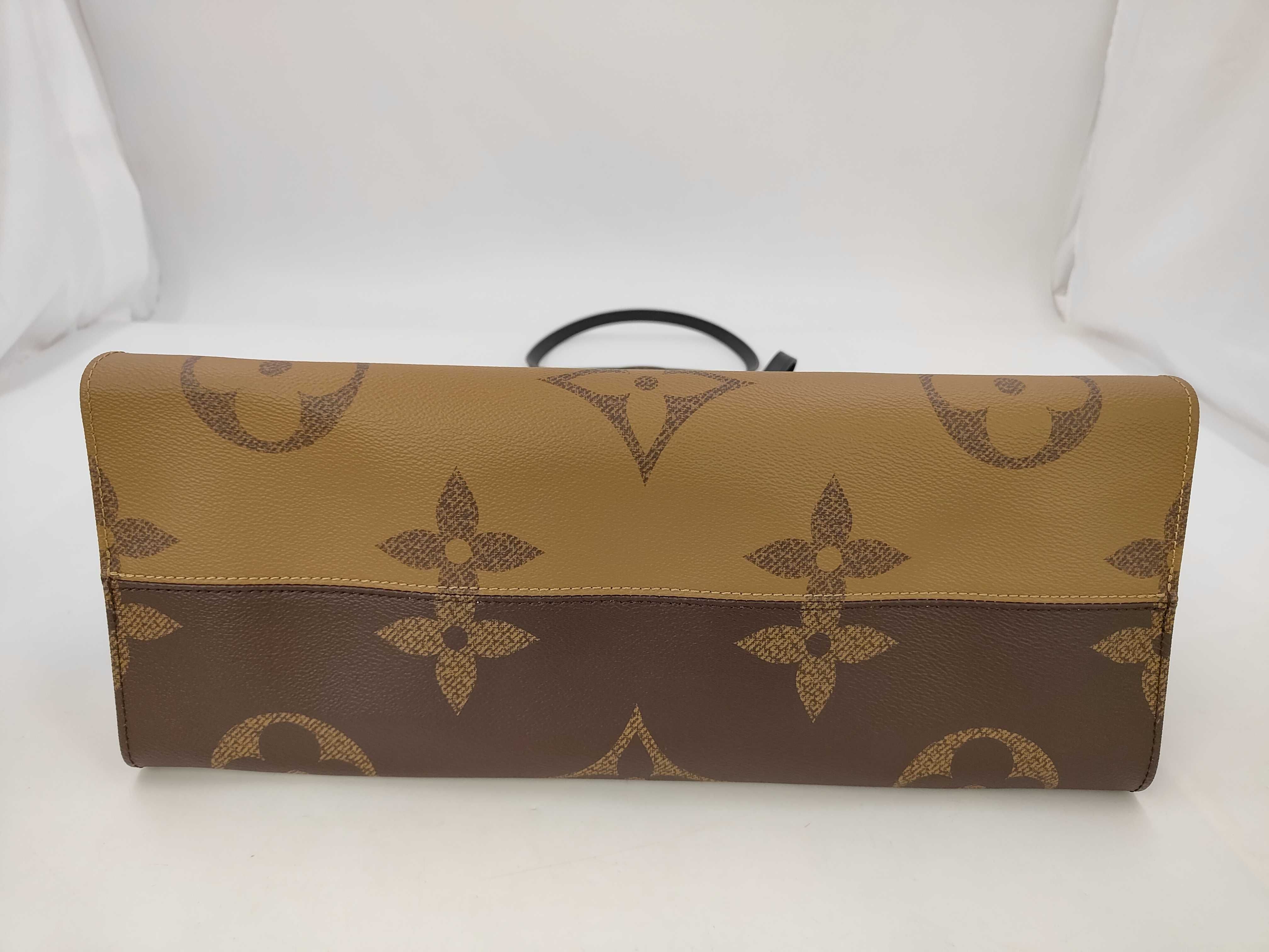 Monogram Giant Reverse OnTheGo GM Handbag — view 3