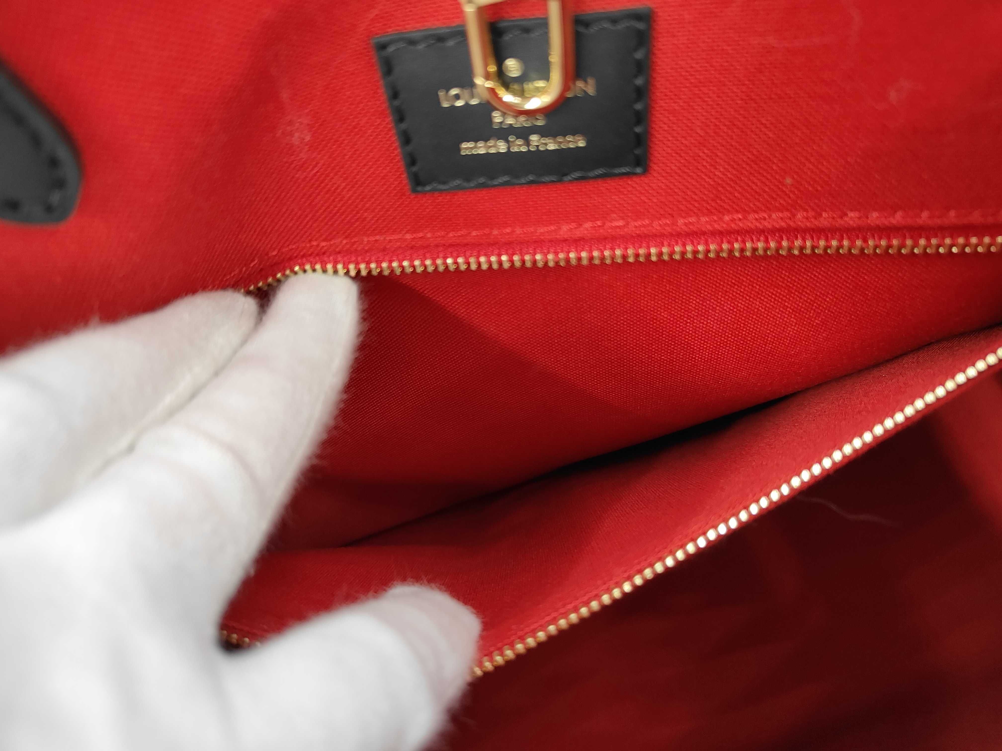 Monogram Giant Reverse OnTheGo GM Handbag — view 9