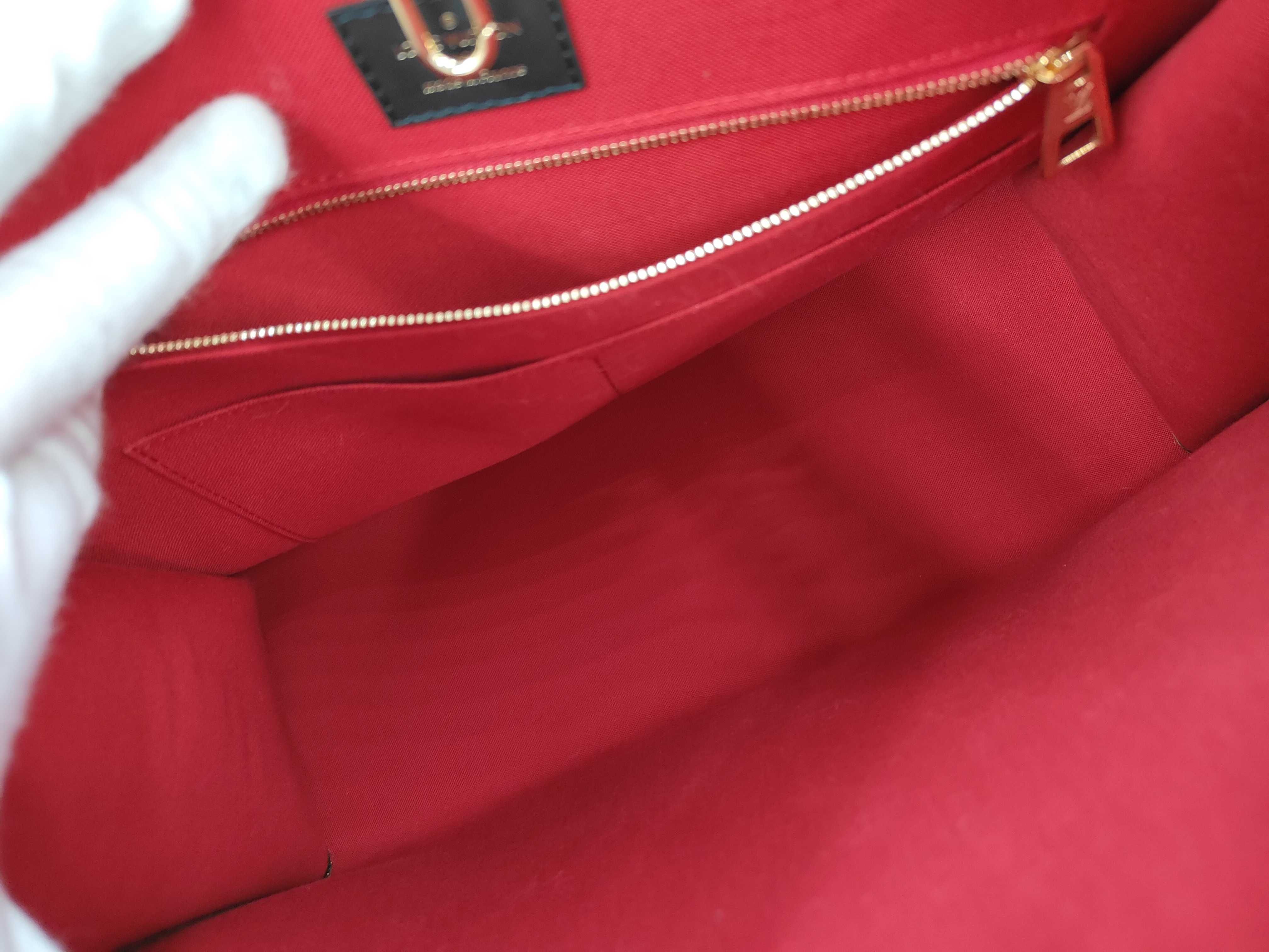 Monogram Giant Reverse OnTheGo GM Handbag — view 10