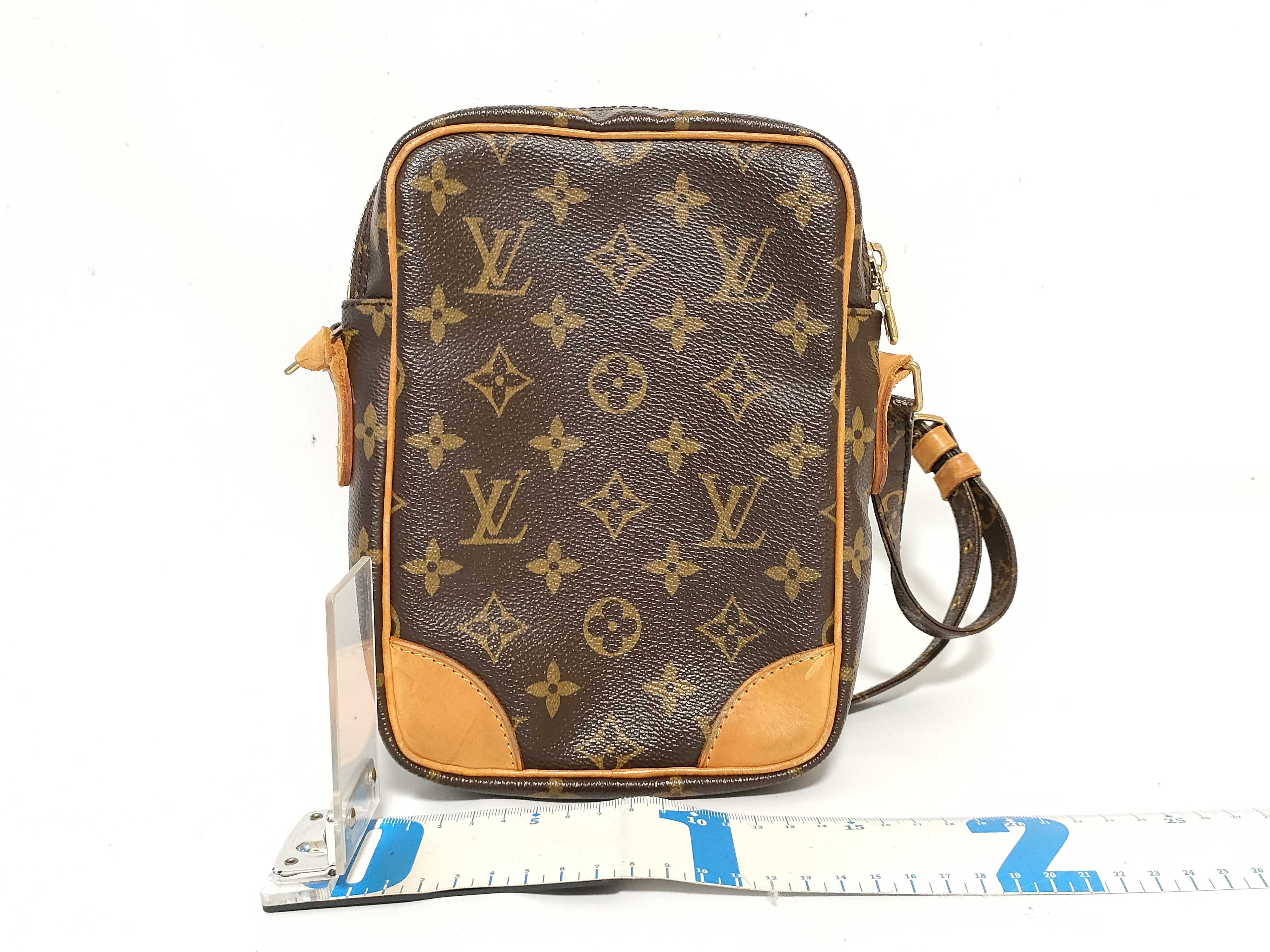 Monogram Amazon M45236 TH4018 Shoulder Bag — view 2