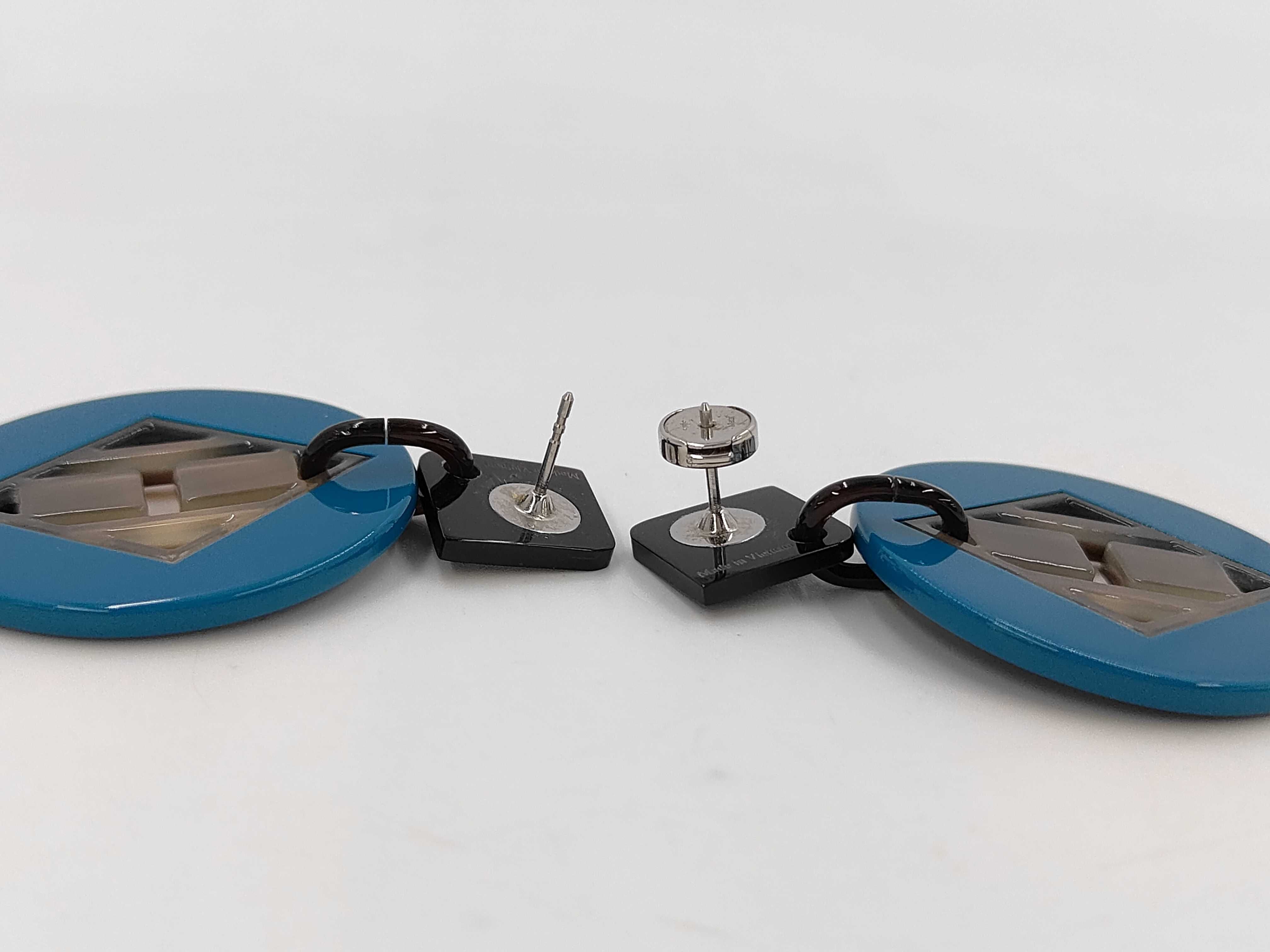 earrings — view 3
