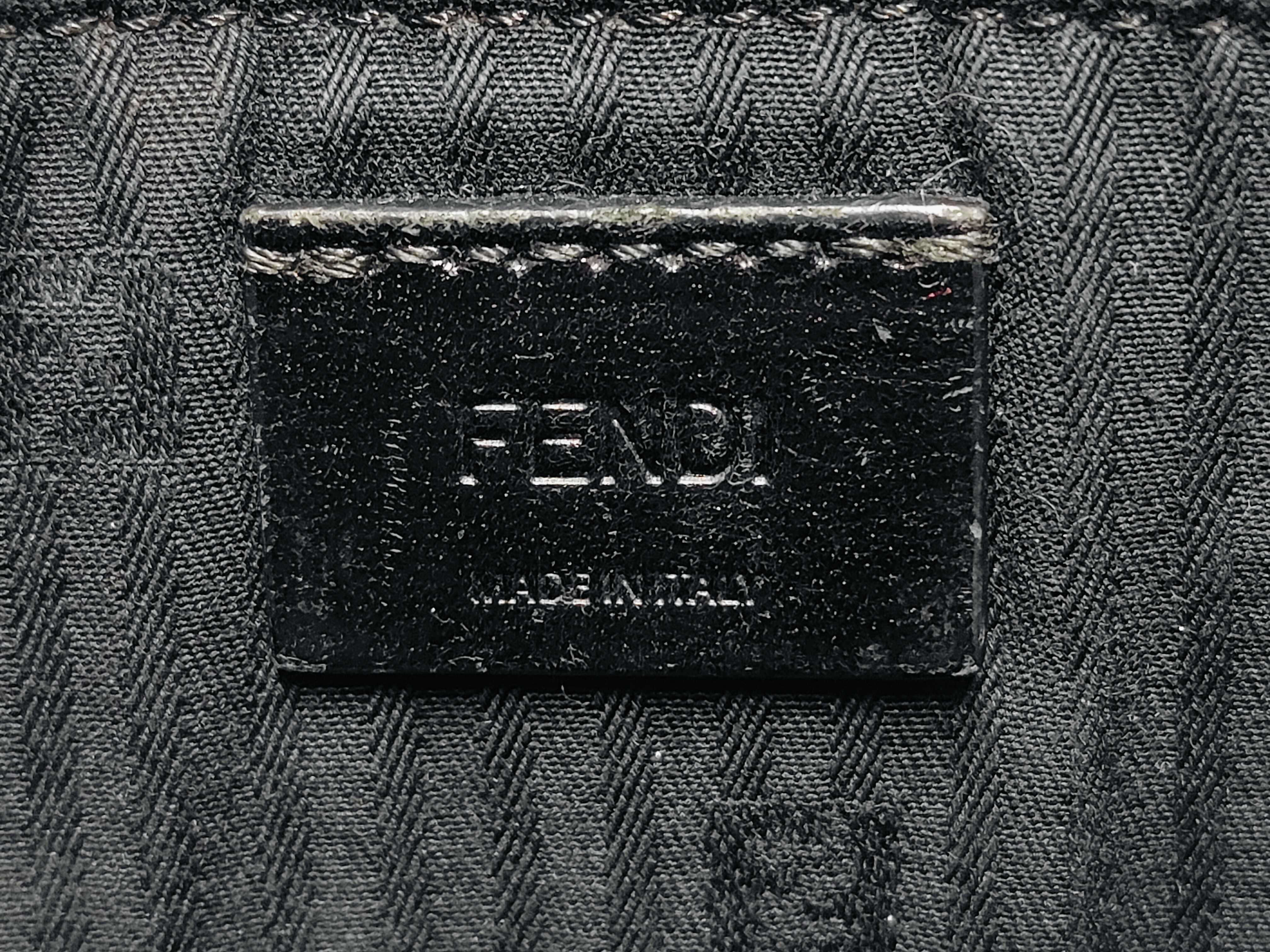 FF logo hardware chain shoulder bag — view 9