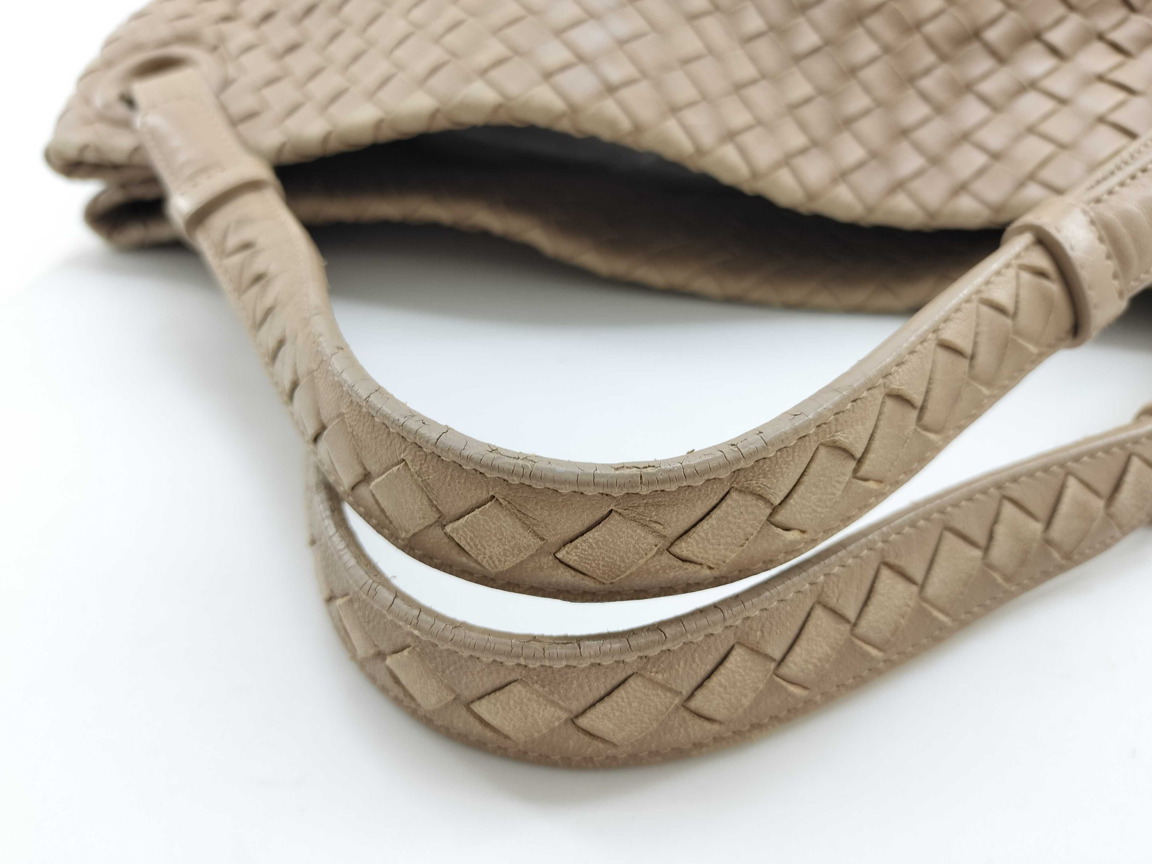 Intrecciato Tote Bag, Beige Tote Bag — view 8