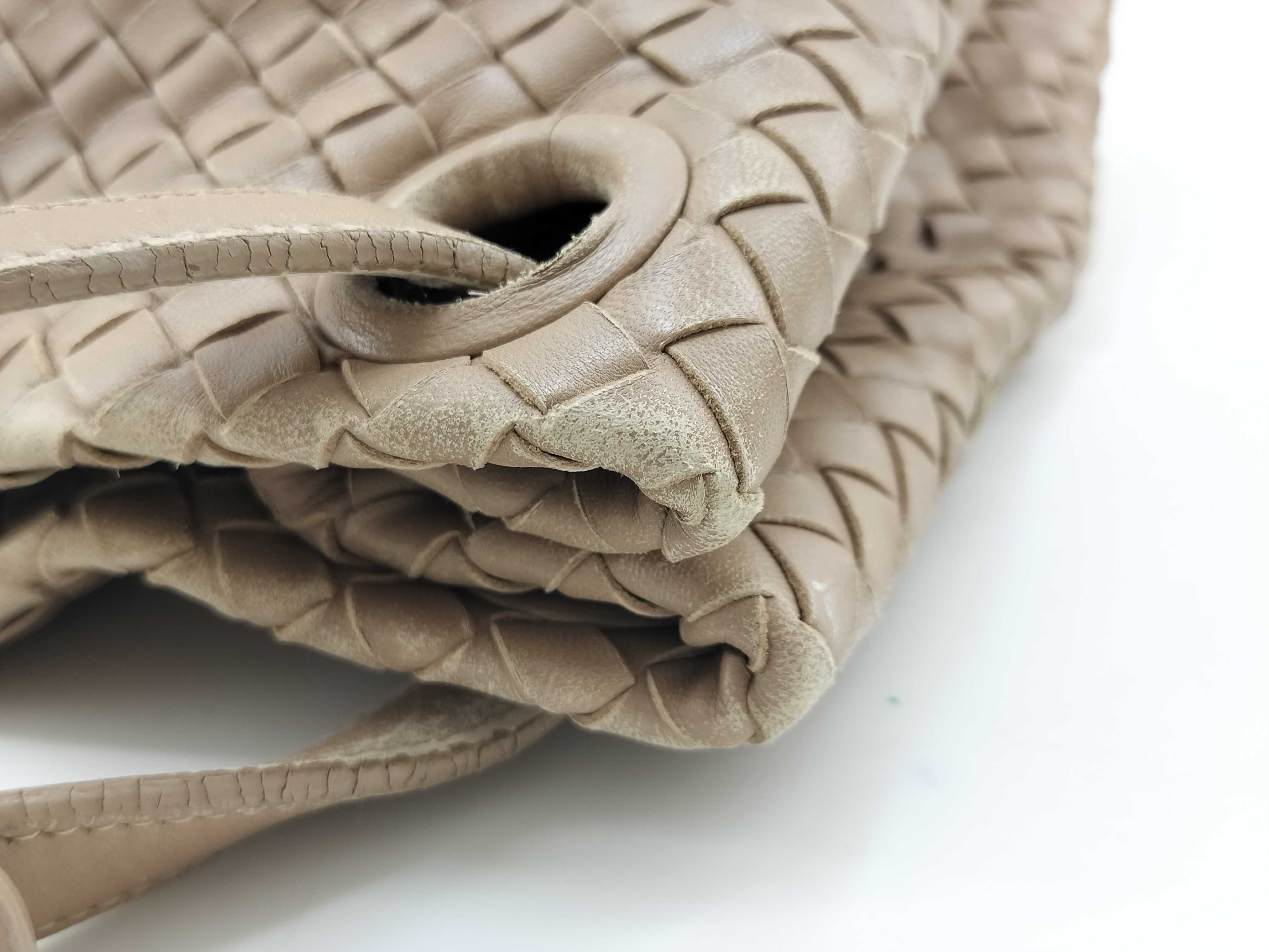 Intrecciato Tote Bag, Beige Tote Bag — view 9