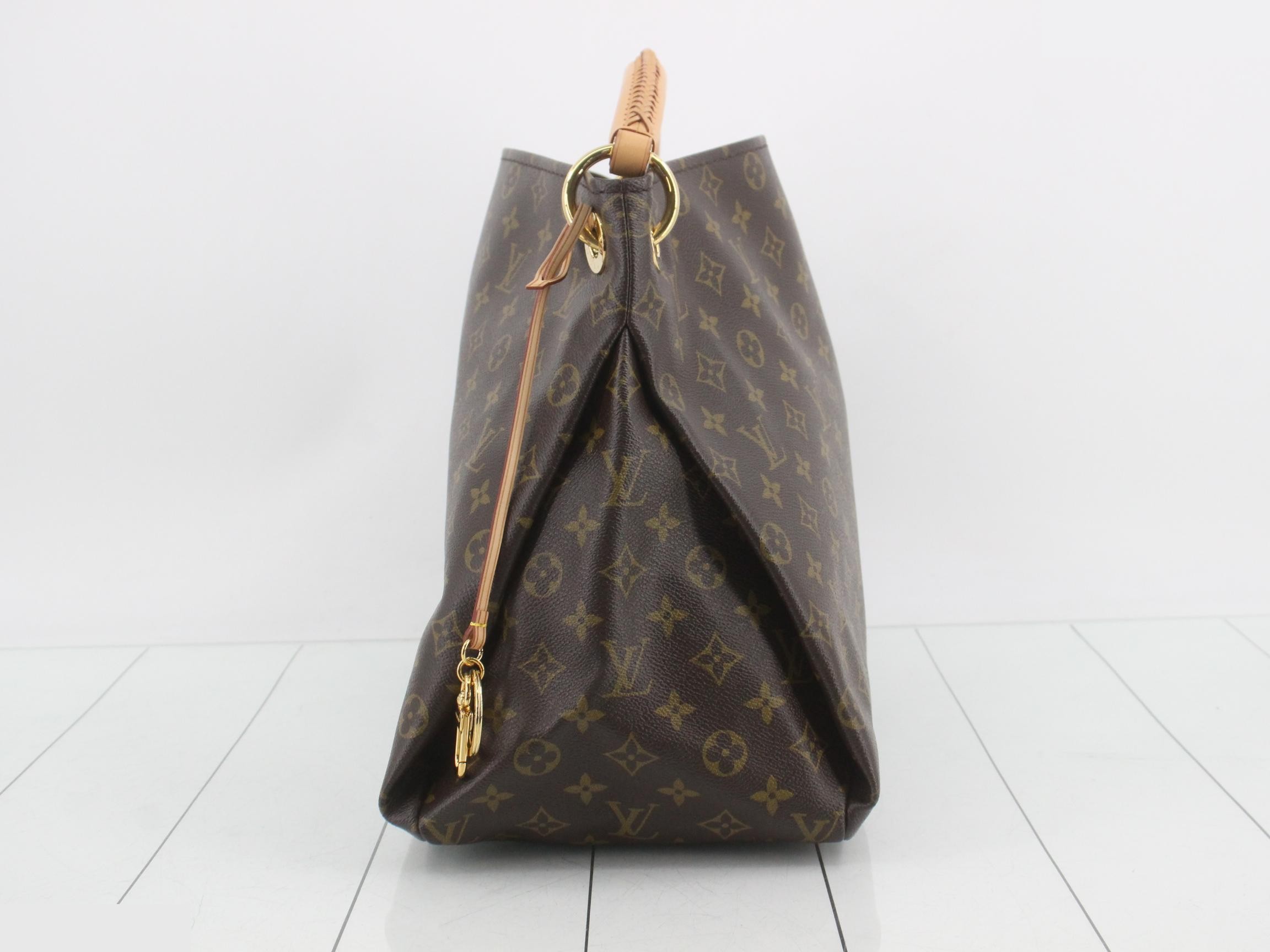 Monogram Artsy MM Shoulder Bag — view 4