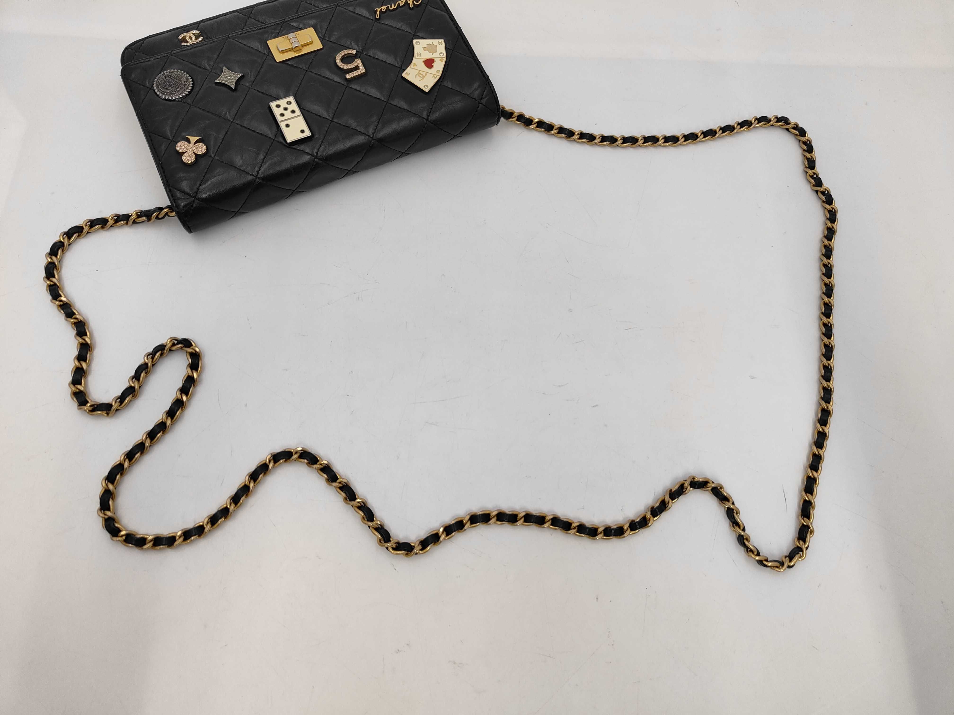 2.55/Icon Charm, Serial Number 22, Vintage Gold Hardware Shoulder Bag — view 3