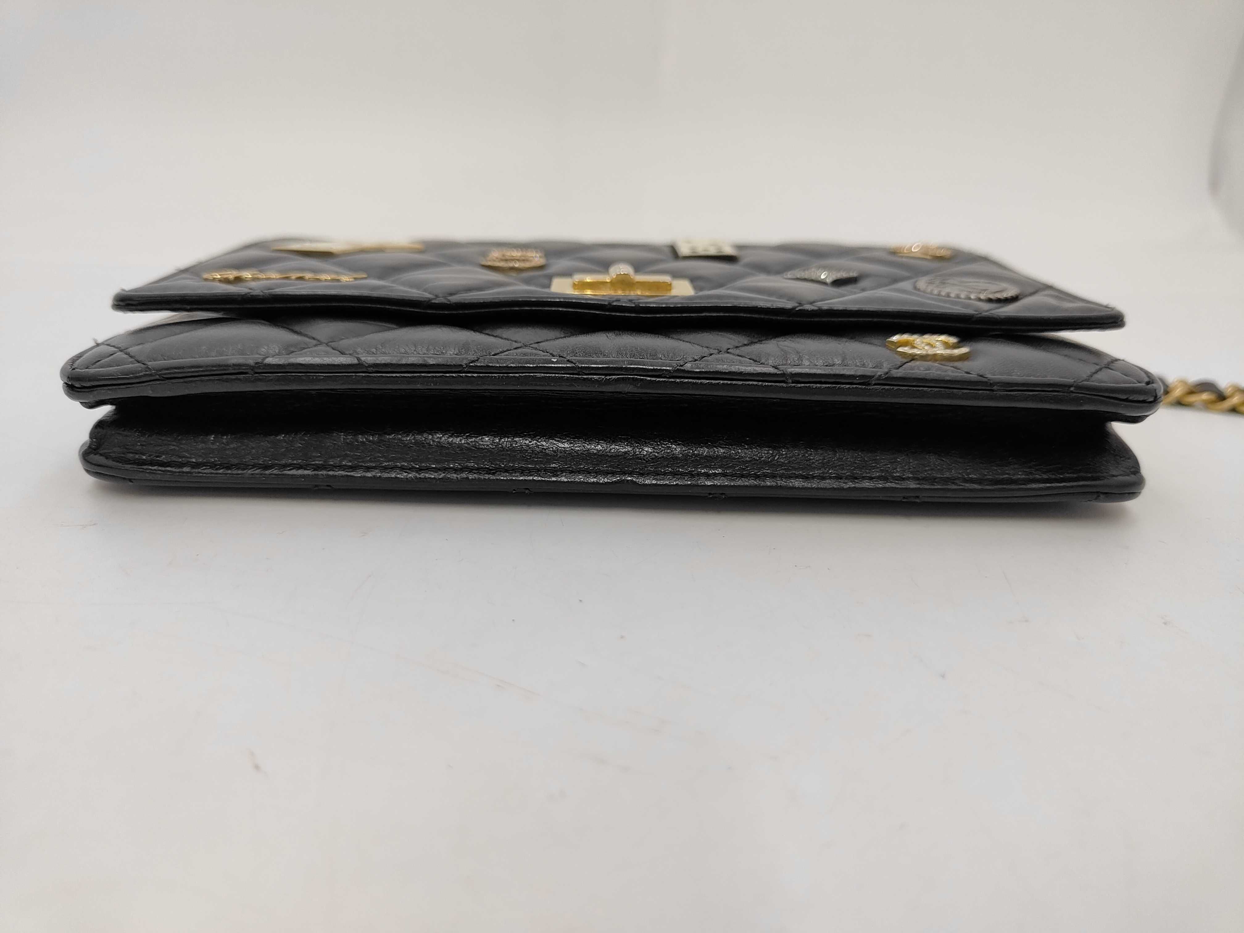 2.55/Icon Charm, Serial Number 22, Vintage Gold Hardware Shoulder Bag — view 6