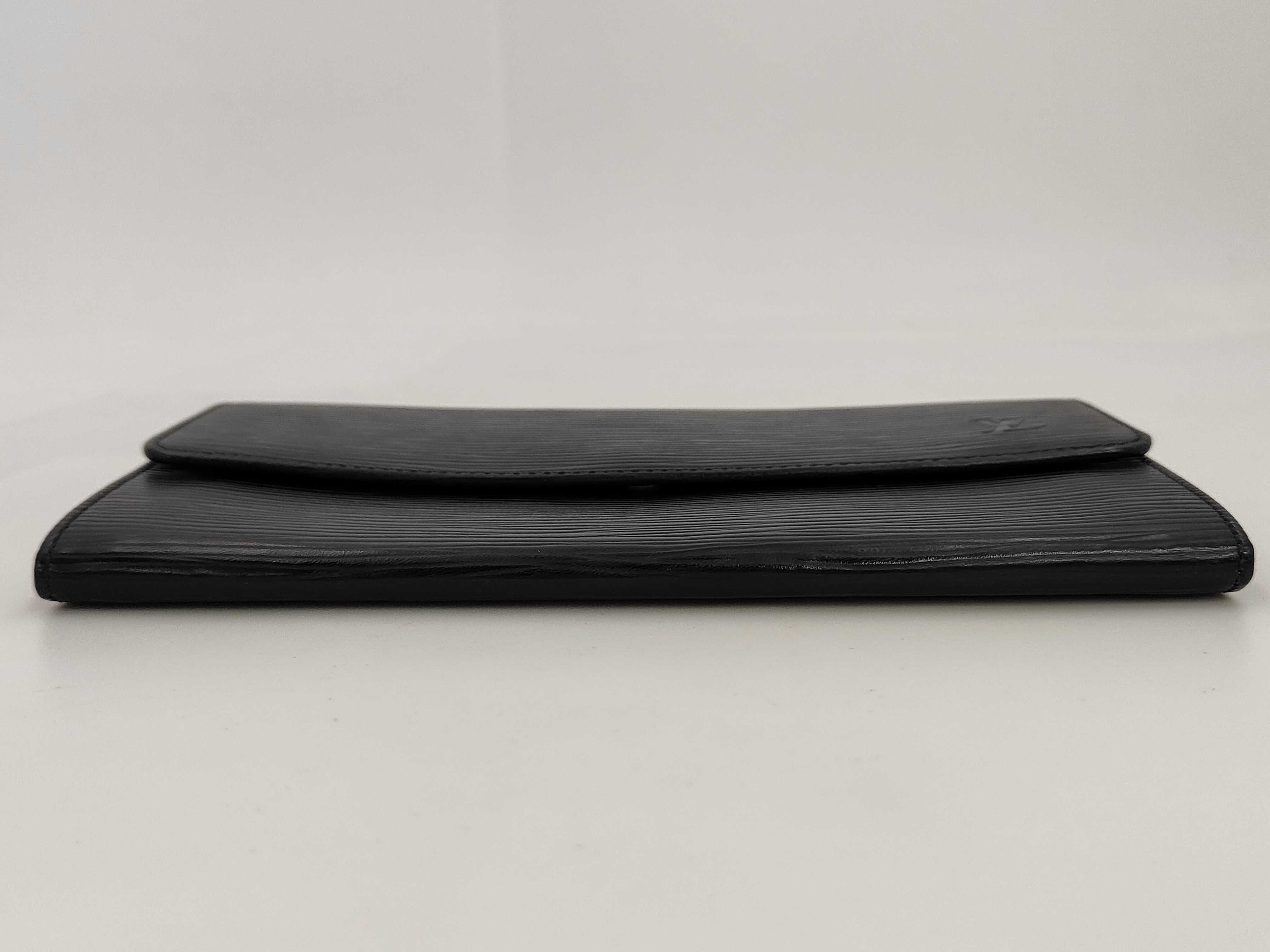 Epi Leather Wallet, Portemonnaie Credit Noir M63952 — view 3