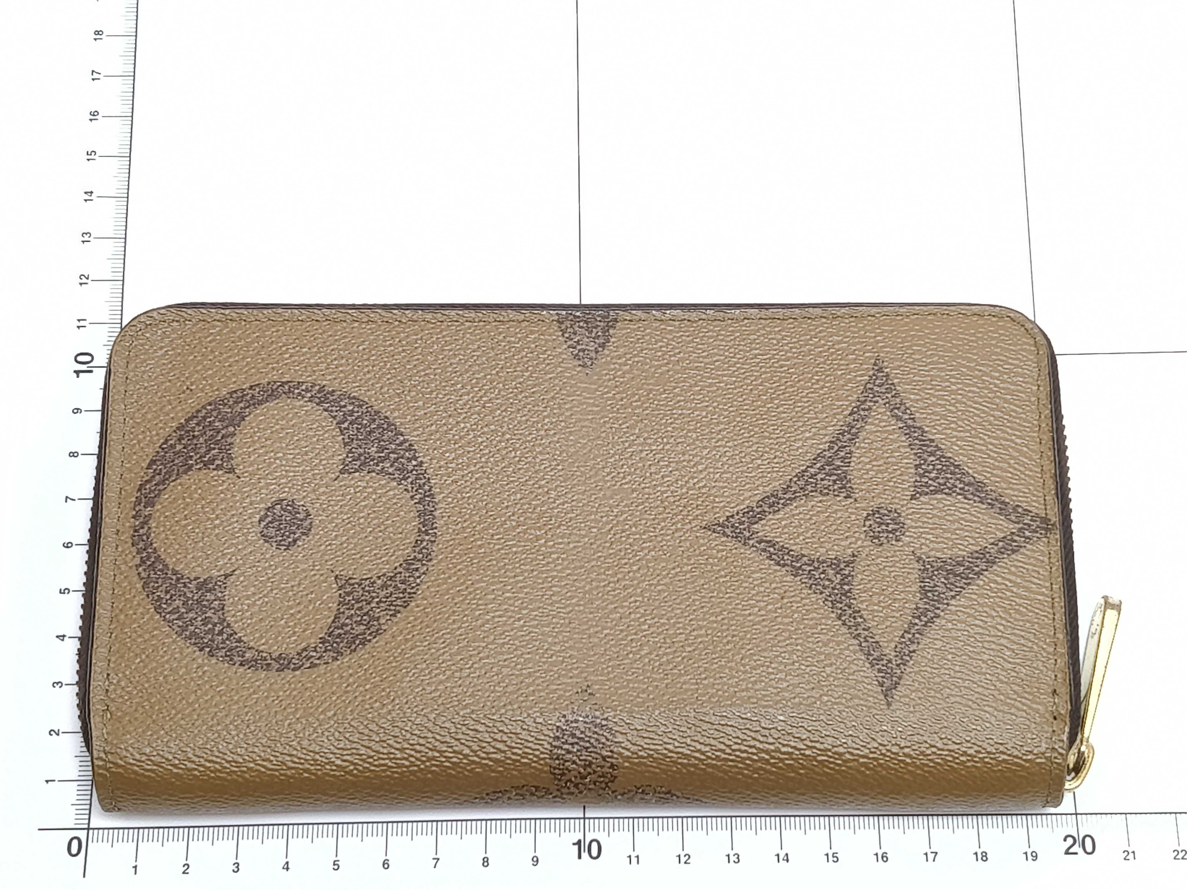 Zippy Wallet Monogram Giant M69353 Wallet — view 2