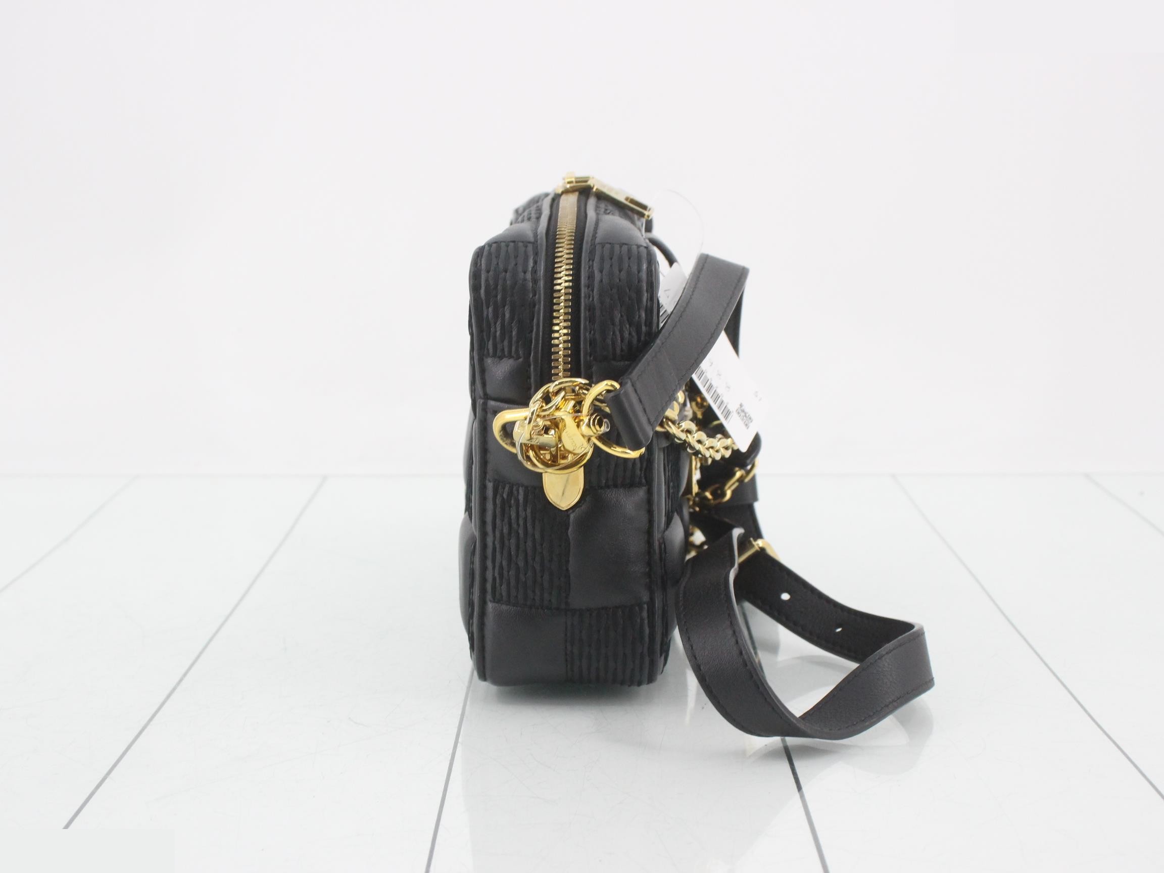 Damier Giant Troca PM 2-Way Shoulder Bag — view 4
