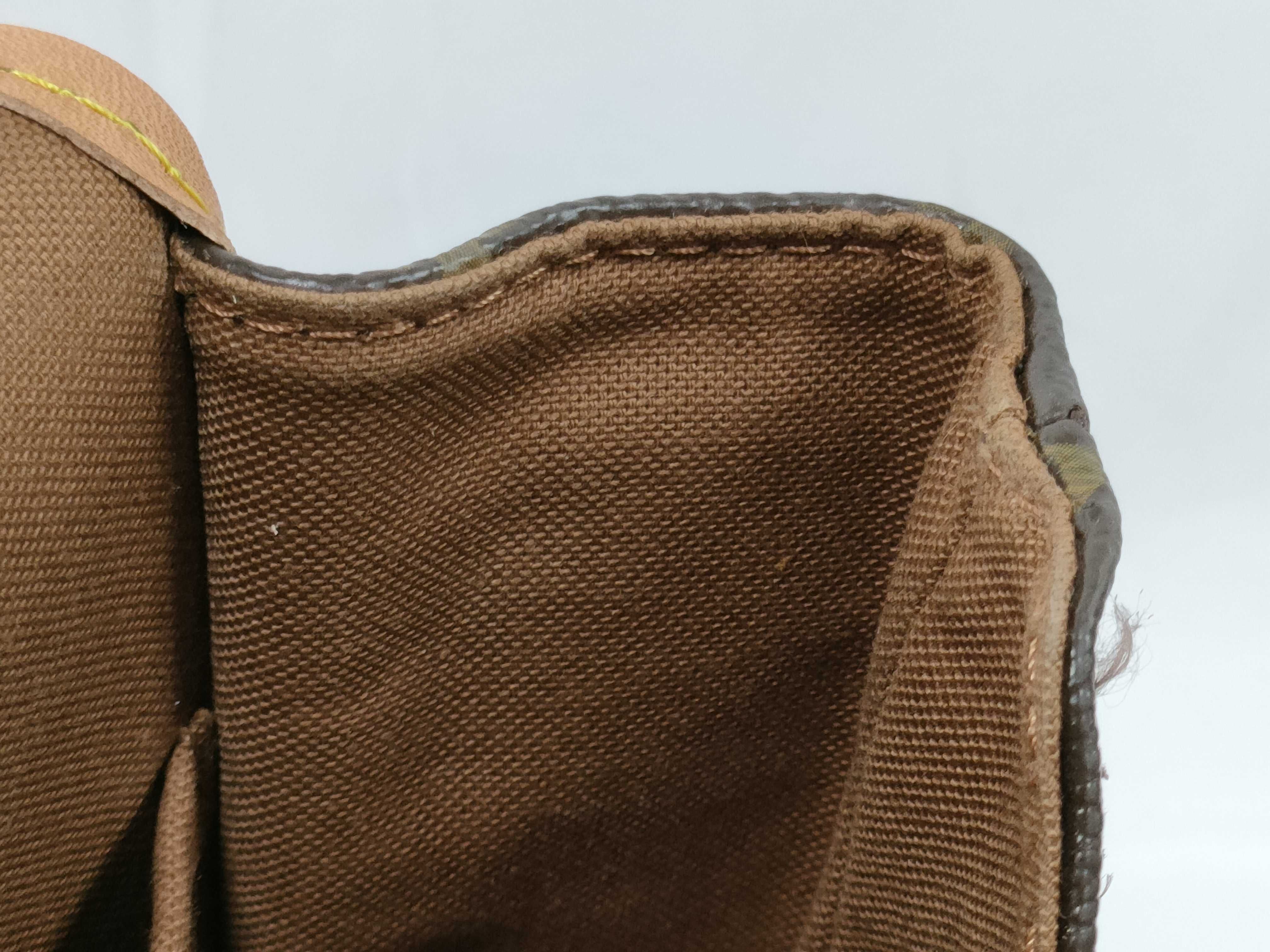 Monogram LV Monogram Messenger Bosphore PM M40106 MI0076 Shoulder Bag — view 13