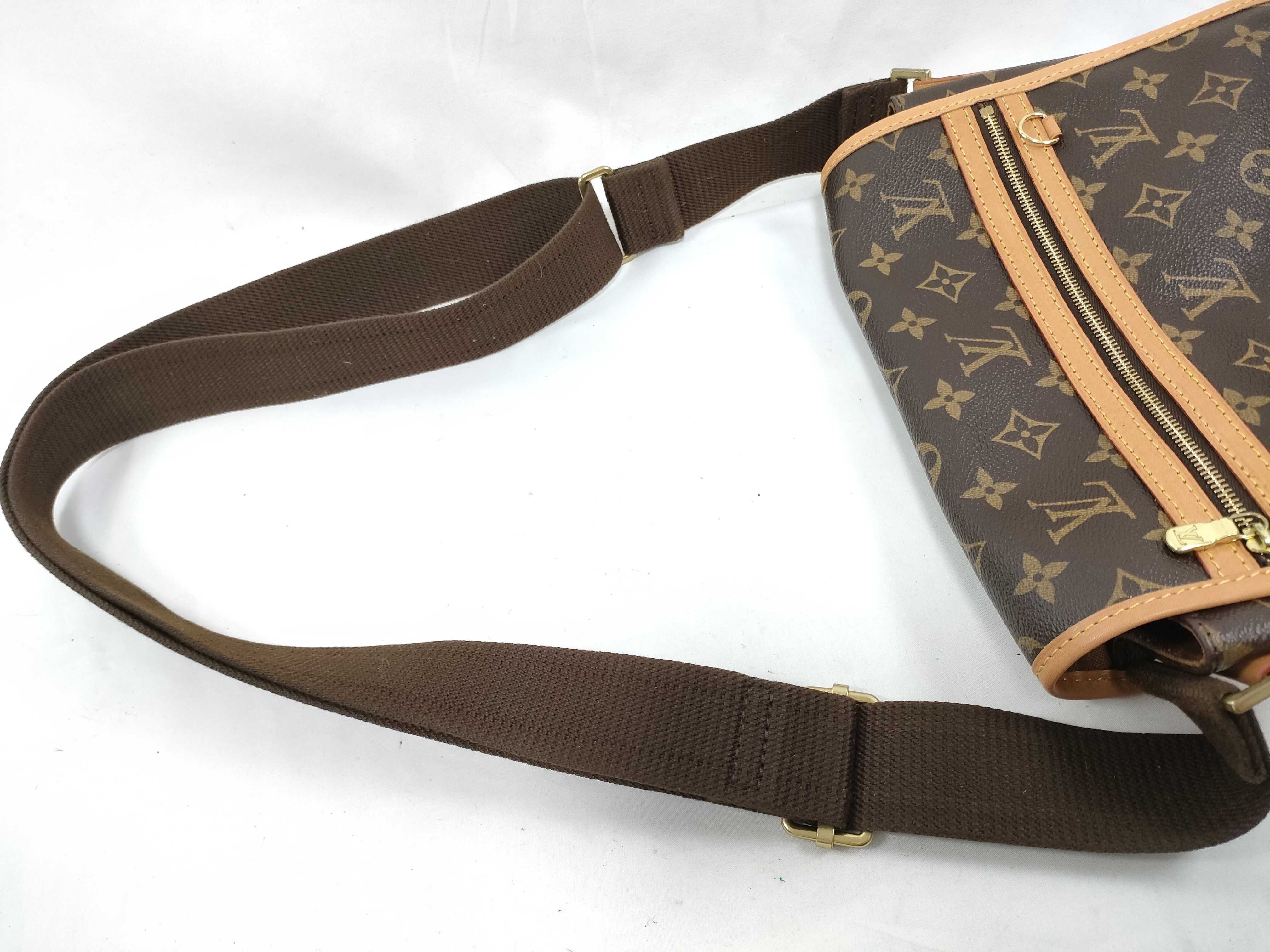 Monogram LV Monogram Messenger Bosphore PM M40106 MI0076 Shoulder Bag — view 6