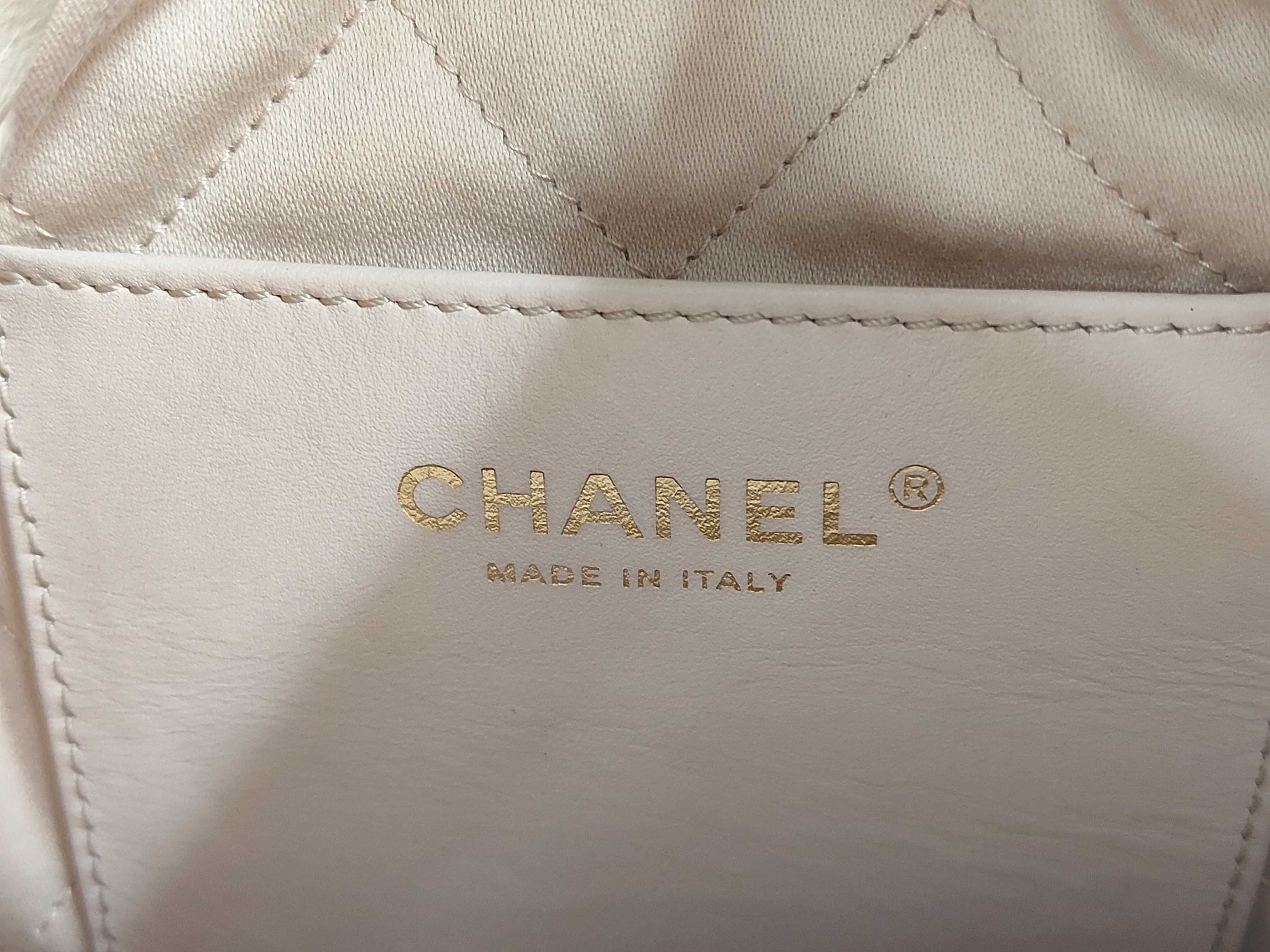22 Shoulder Bag — view 9