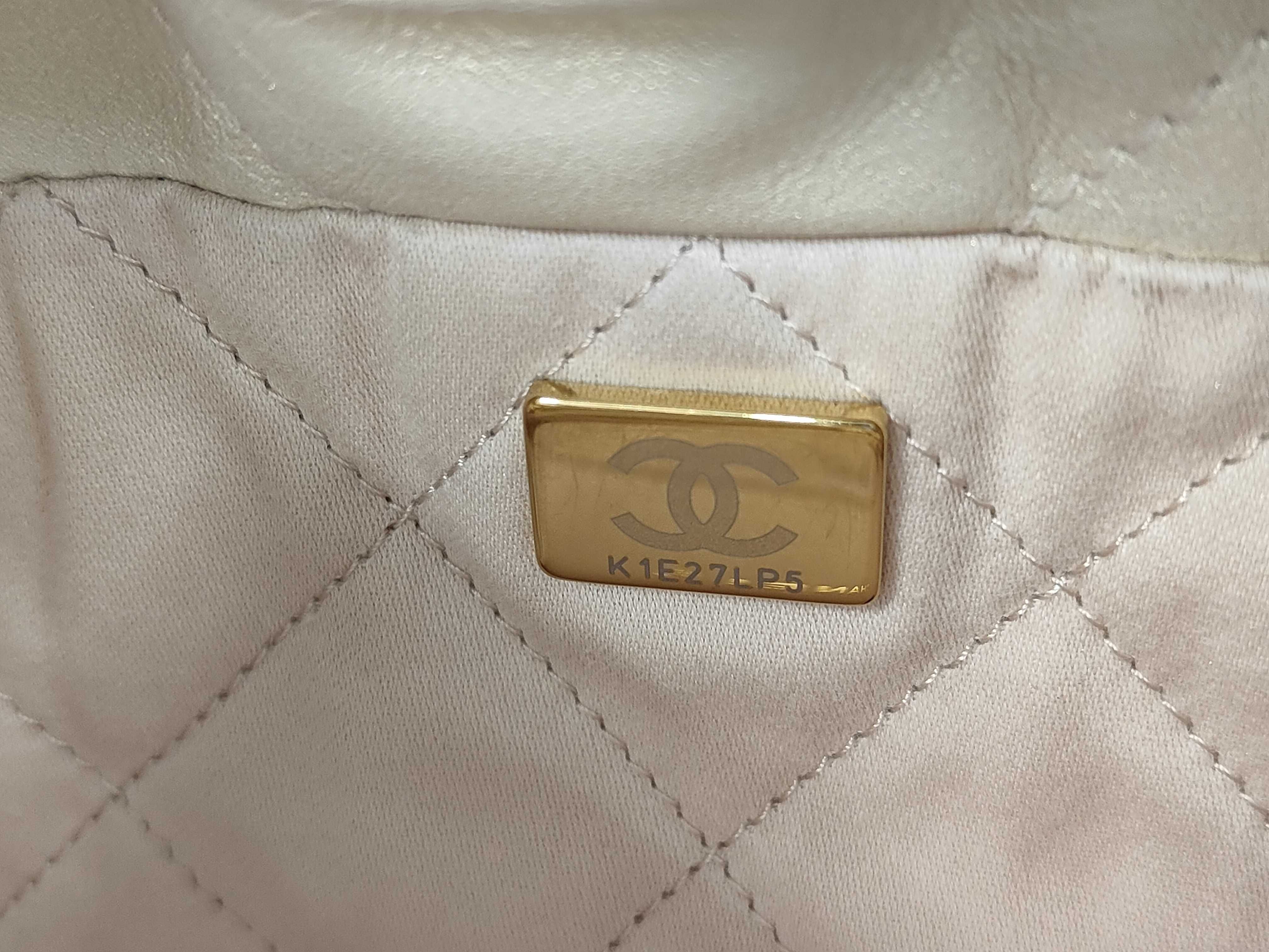 22 Shoulder Bag — view 10