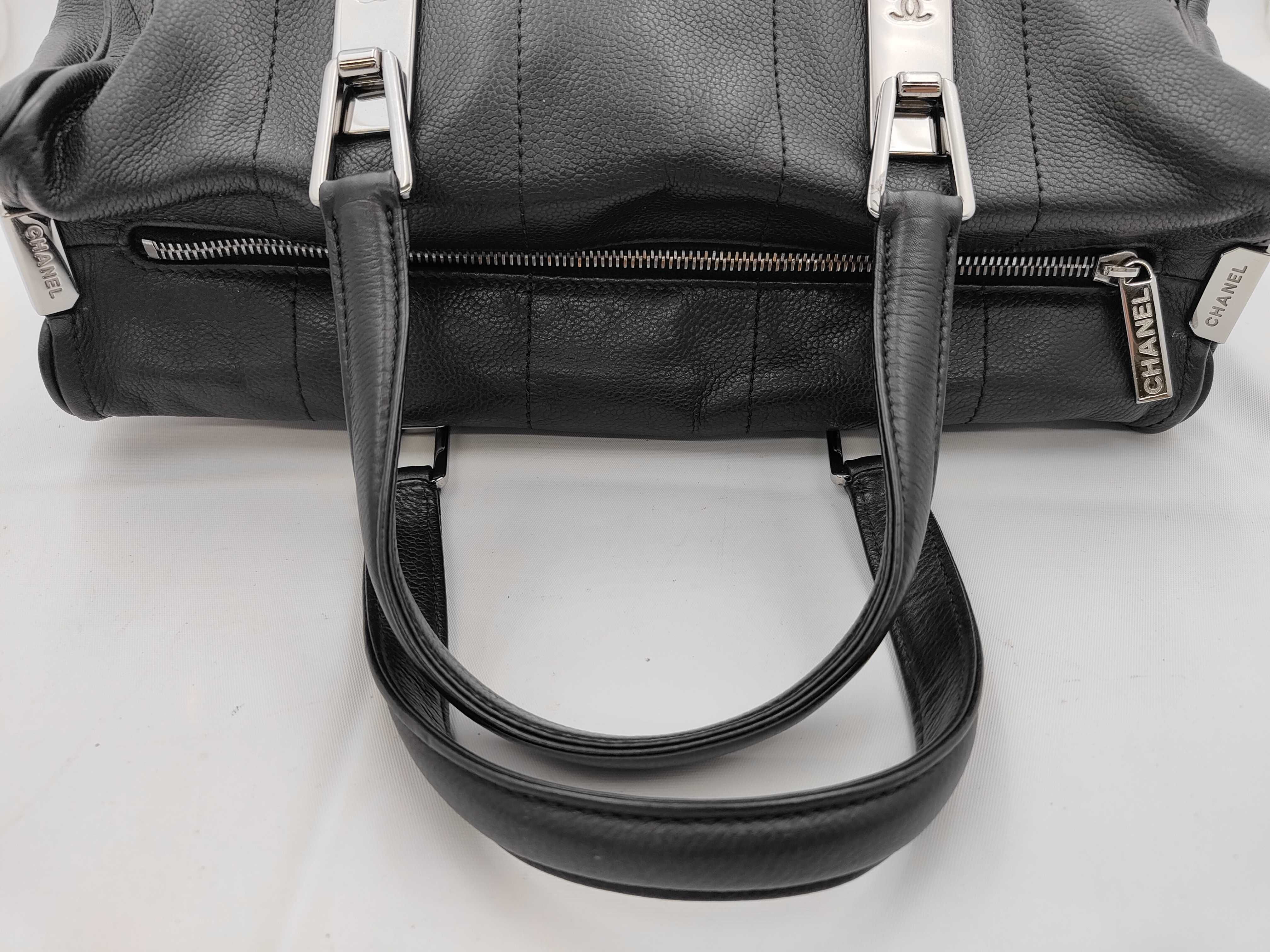 Chocolate Bar Mini Seal Kise Boston Bag — view 3