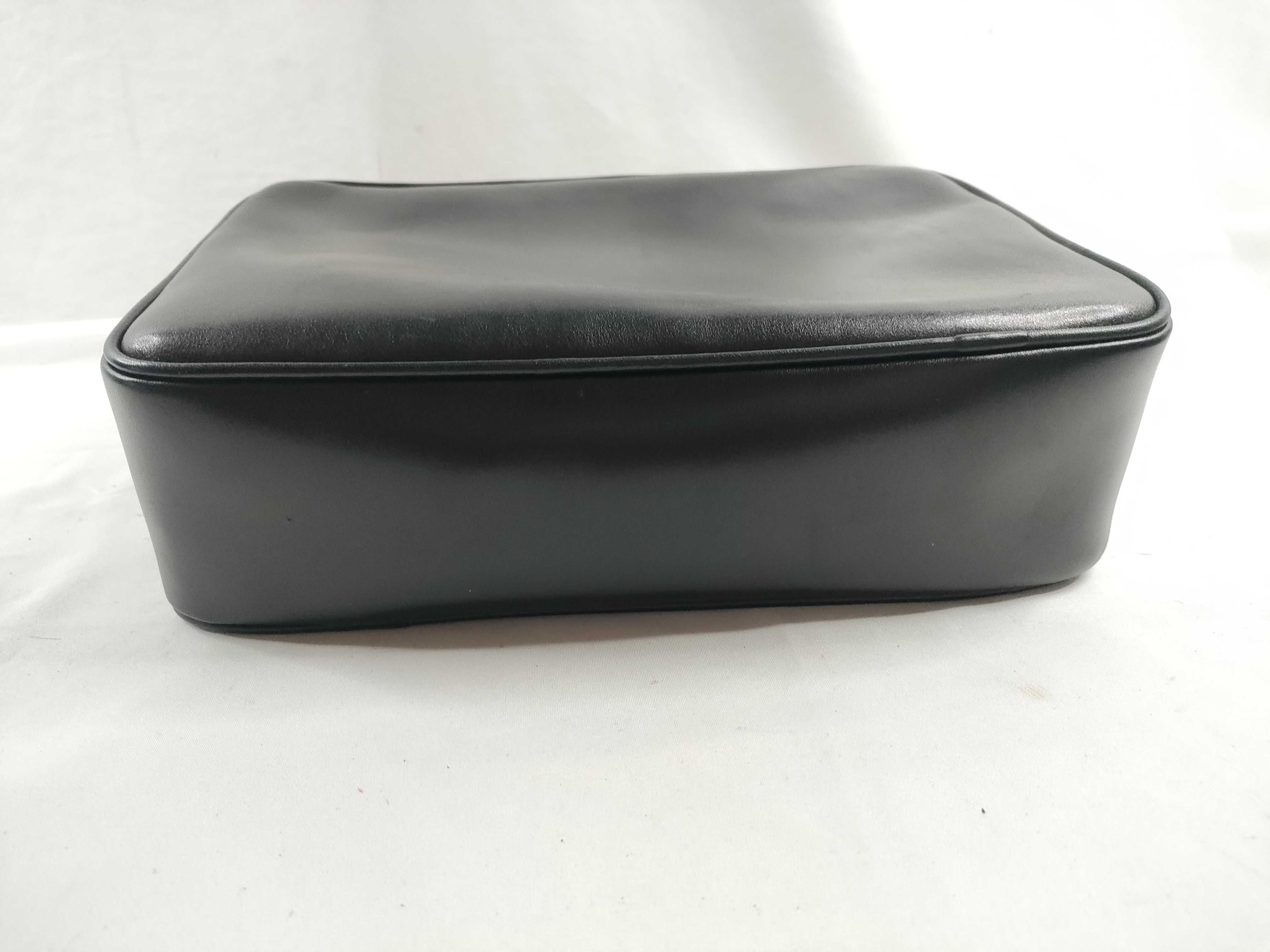 shoulder bag — view 4