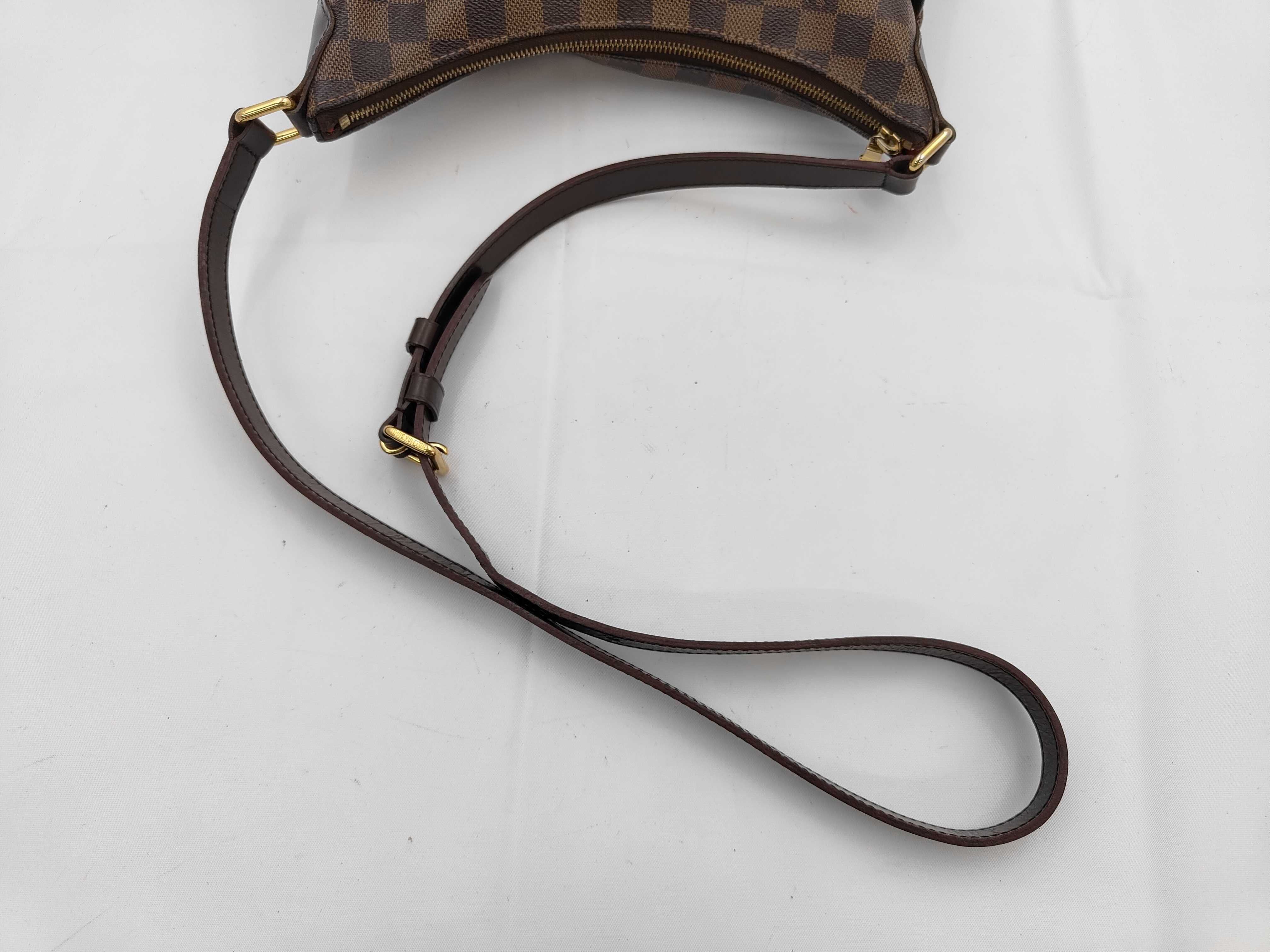 Damier Bloomsbury PM Shoulder Bag — view 3