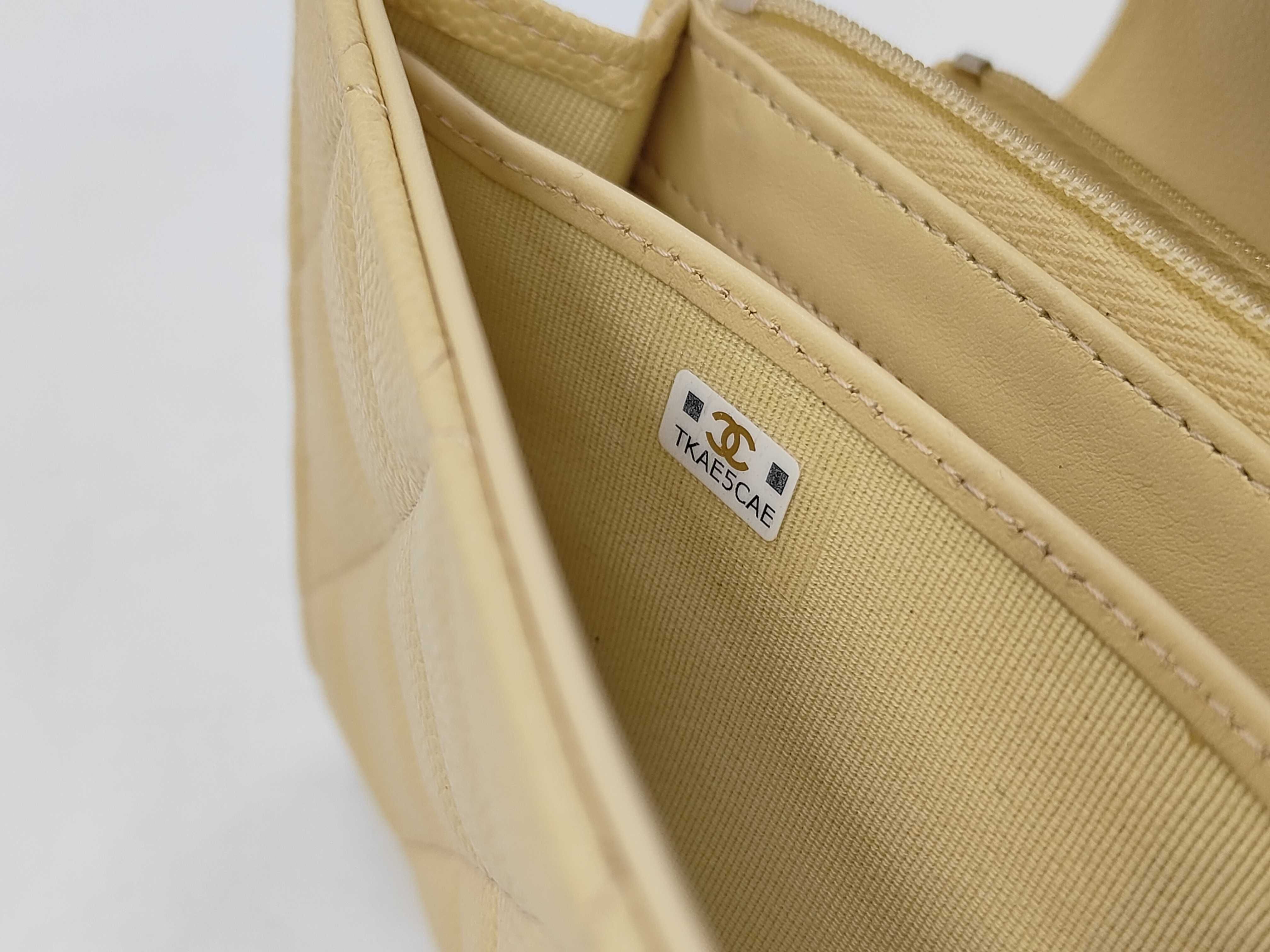 Long Wallet / Matelassé / Caviar Leather / Yellow / TKAE5CAE Wallet — view 12