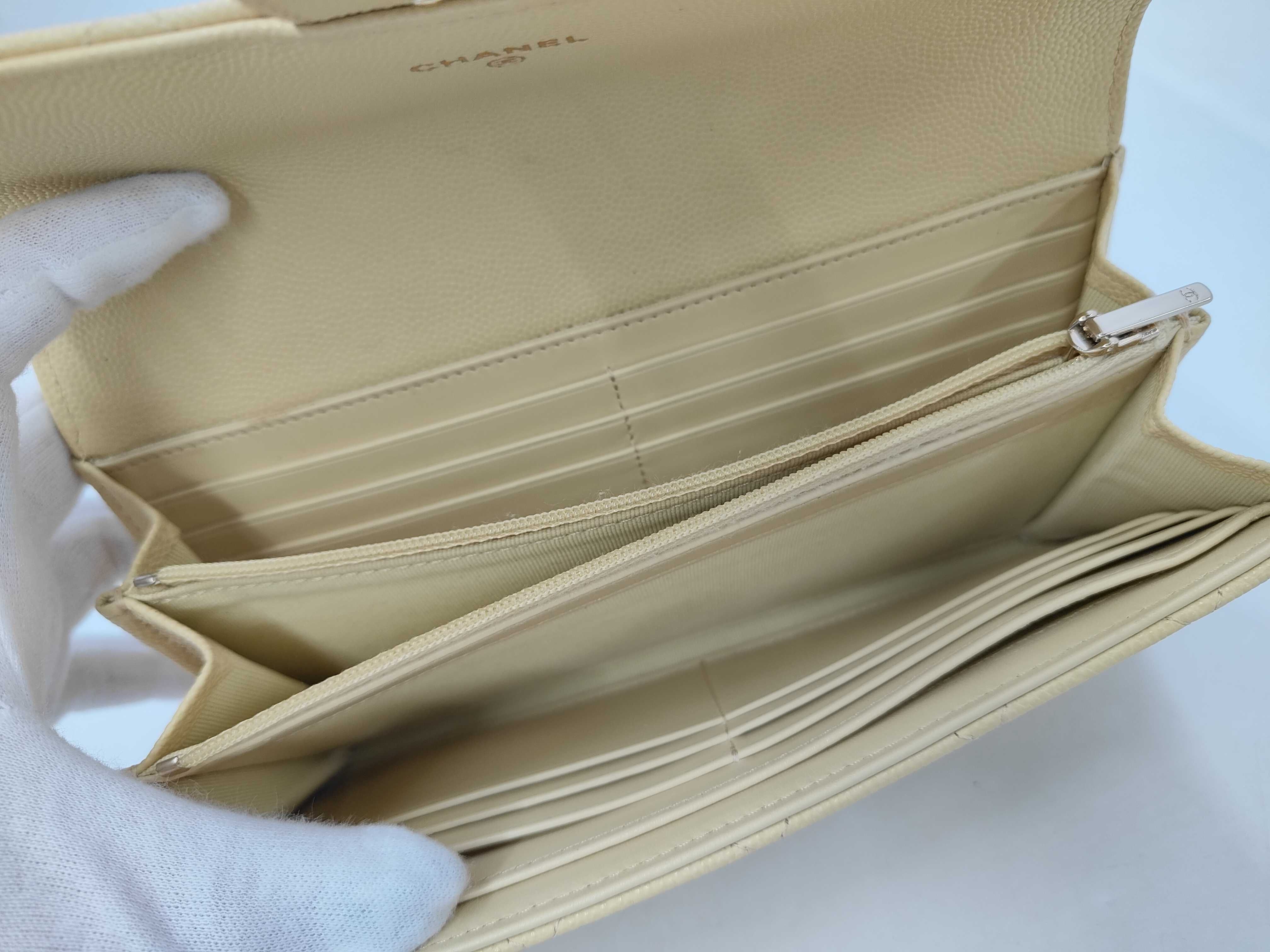 Long Wallet / Matelassé / Caviar Leather / Yellow / TKAE5CAE Wallet — view 8