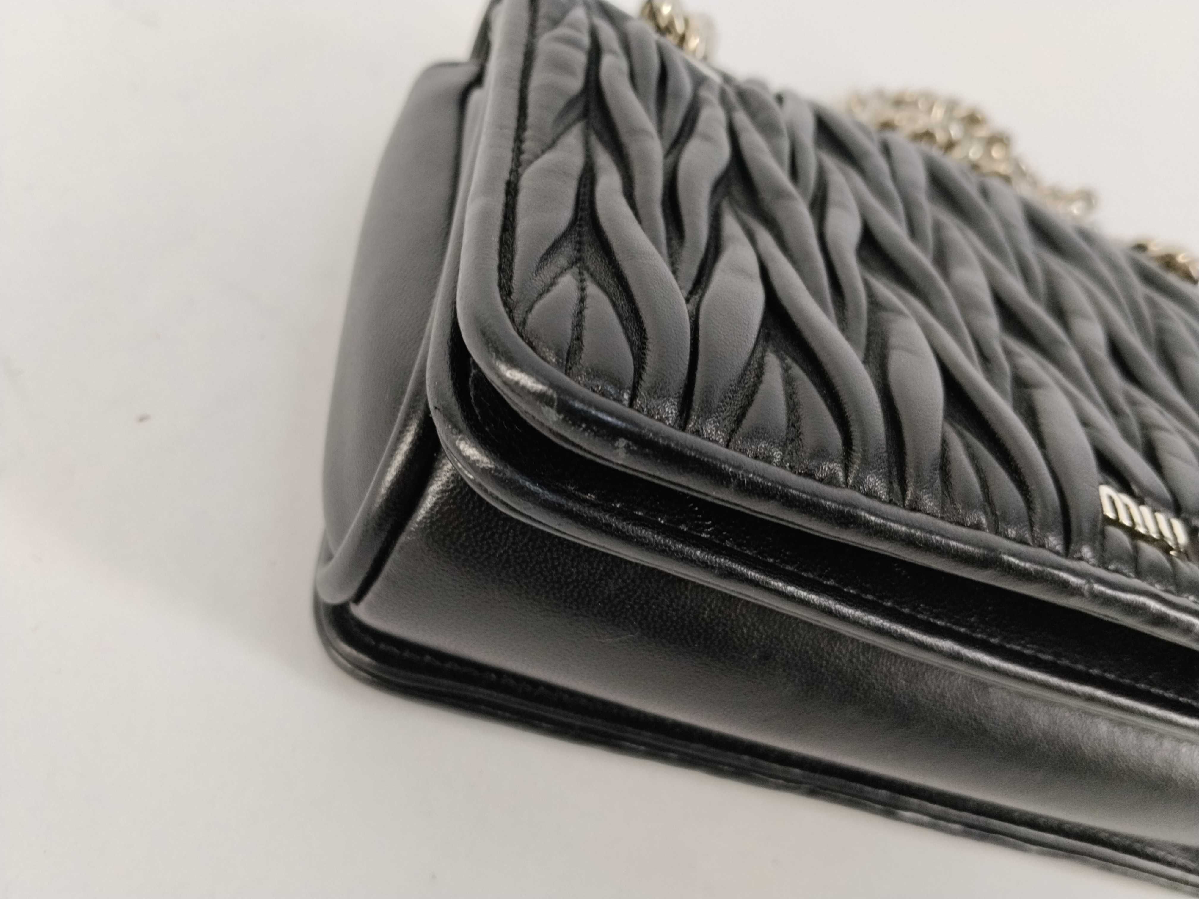 Pleated Nappa Leather Chain Bag Shoulder Bag — view 6