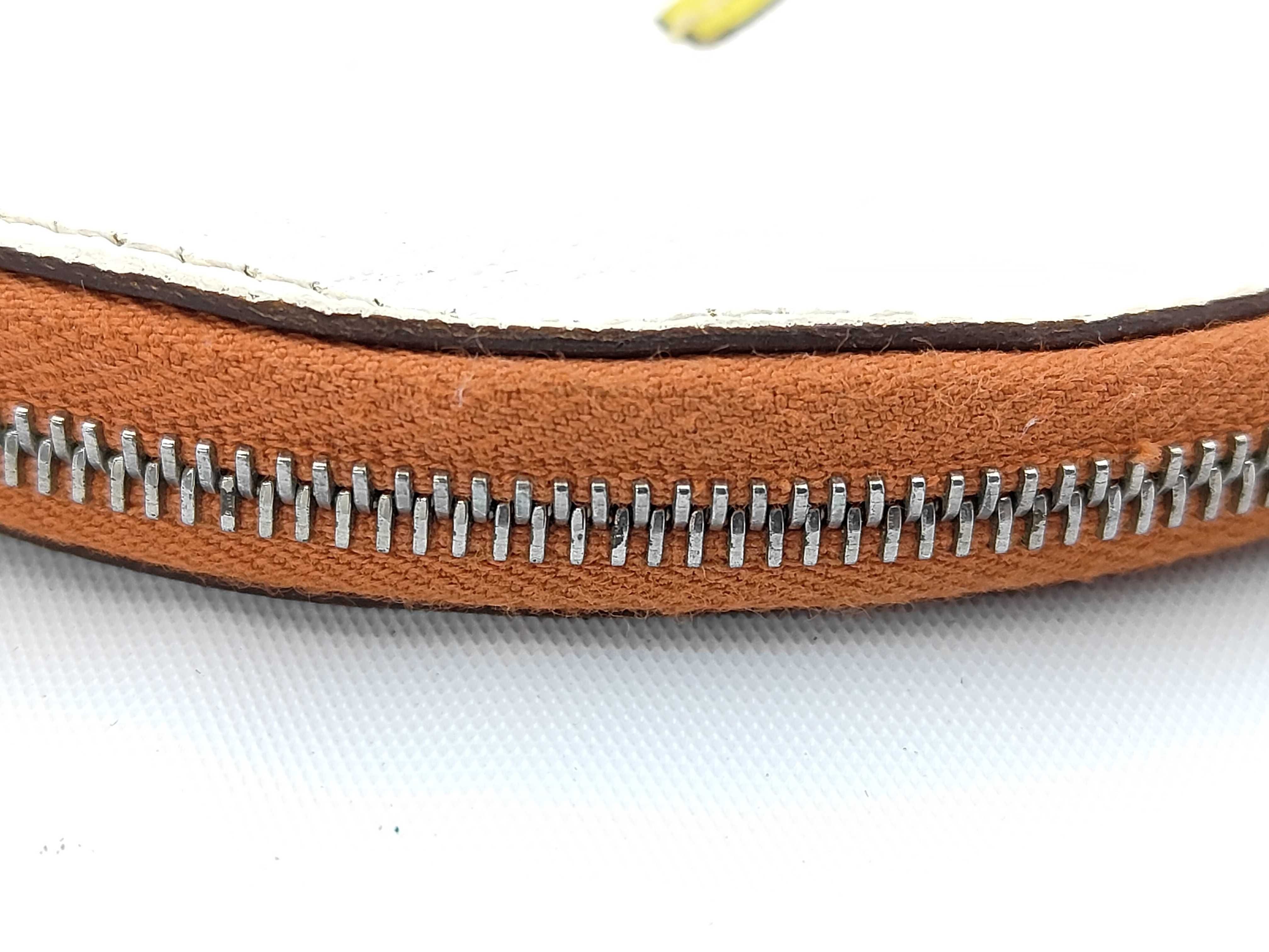 White Calfskin Paddock Y Stamp Coin Case — view 4