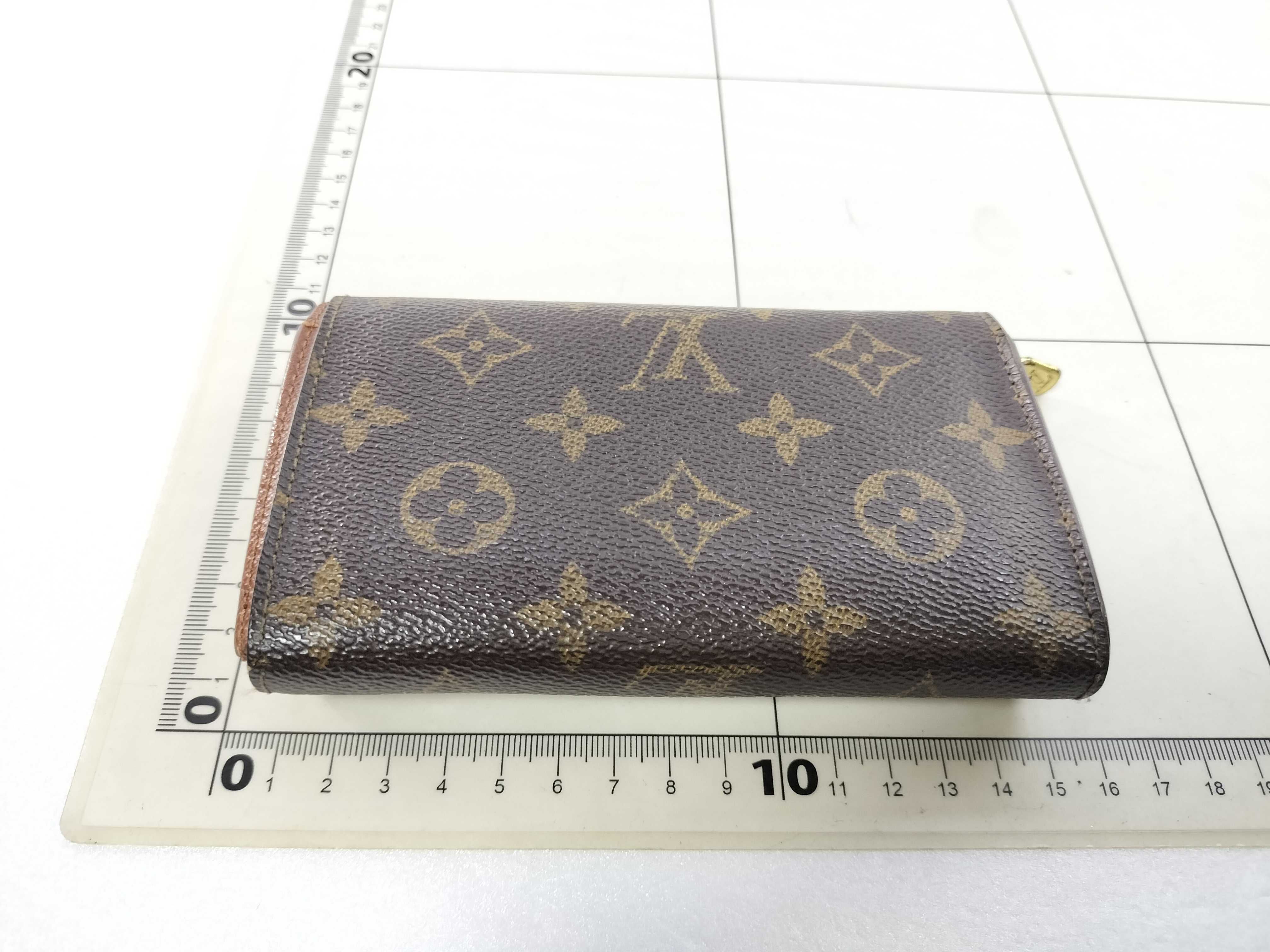 Monogram M61730 Portemonnaie Vietrezor Wallet — view 2
