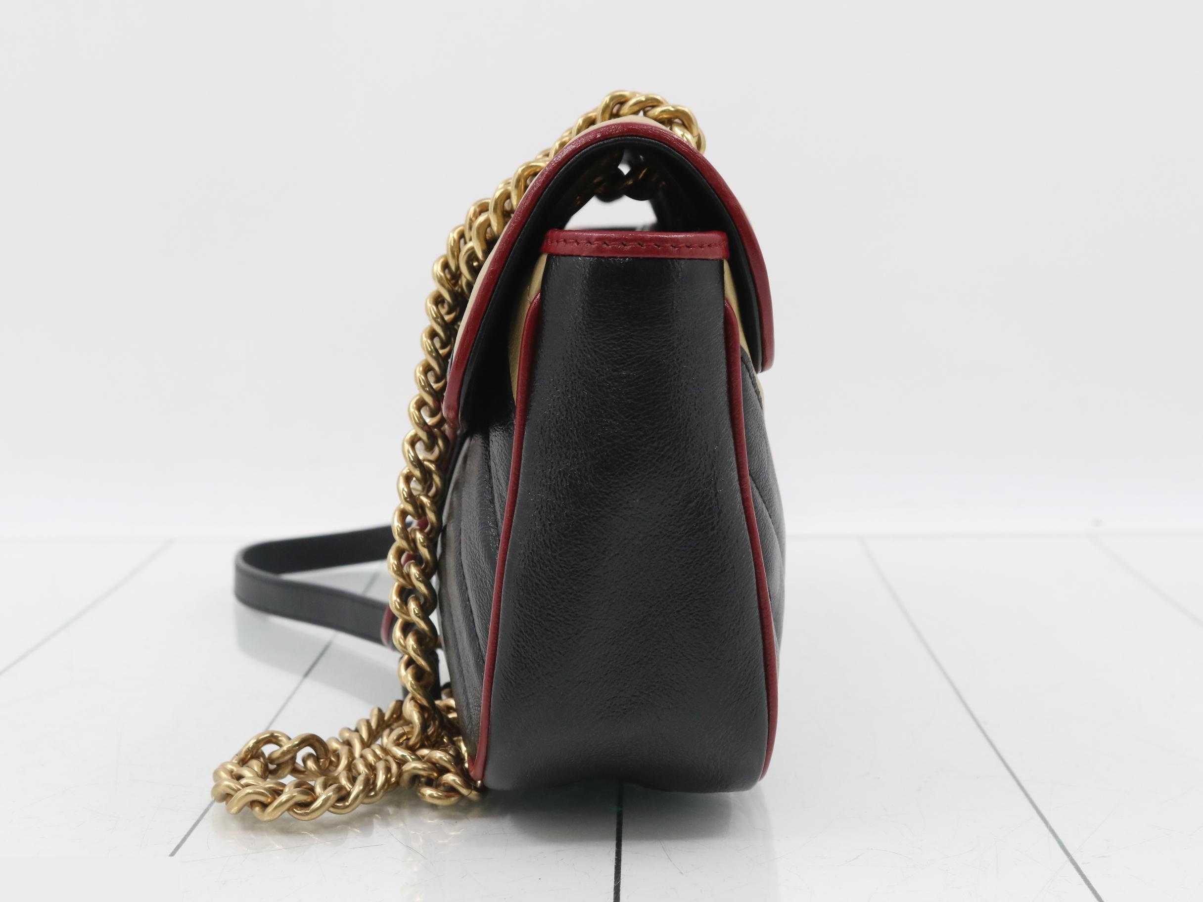 GG Marmont Quilted Shoulder Bag — view 3