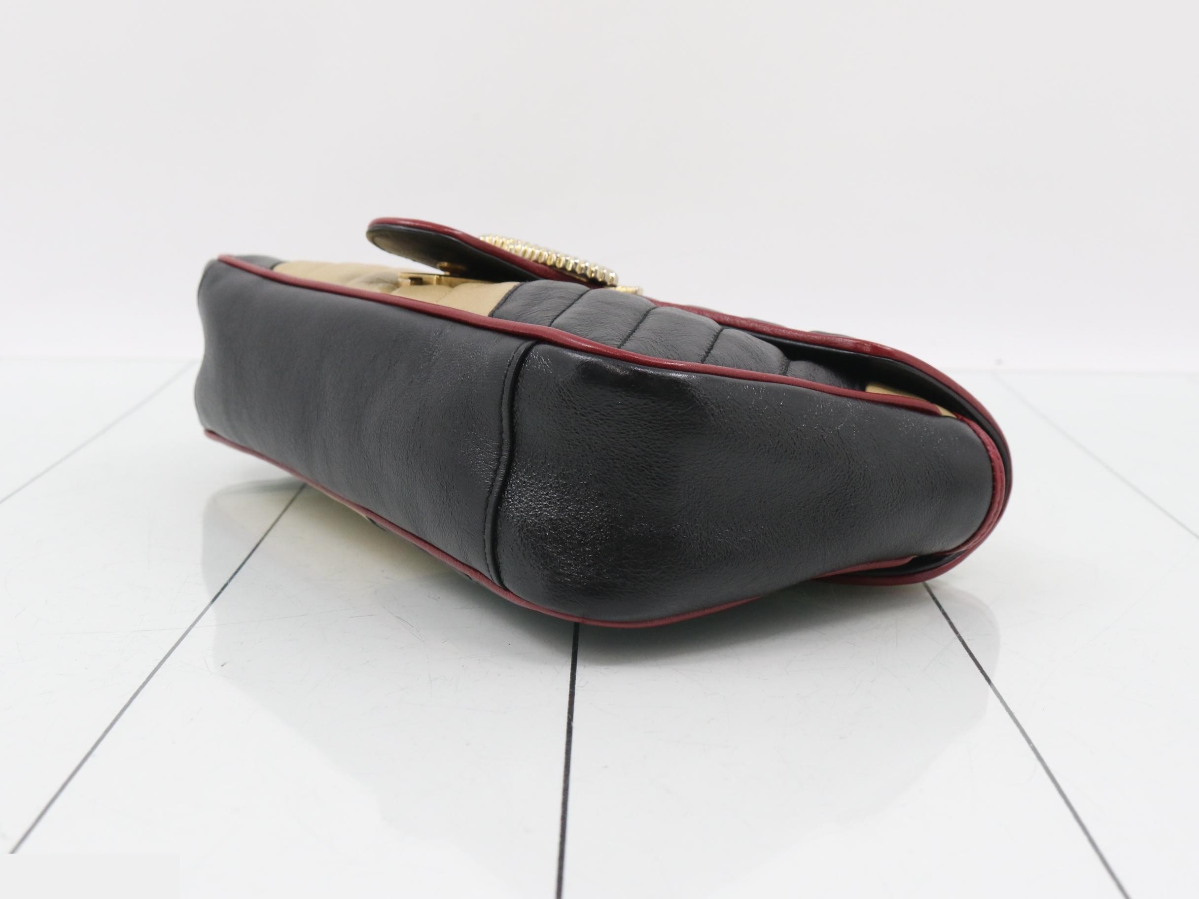 GG Marmont Quilted Shoulder Bag — view 6