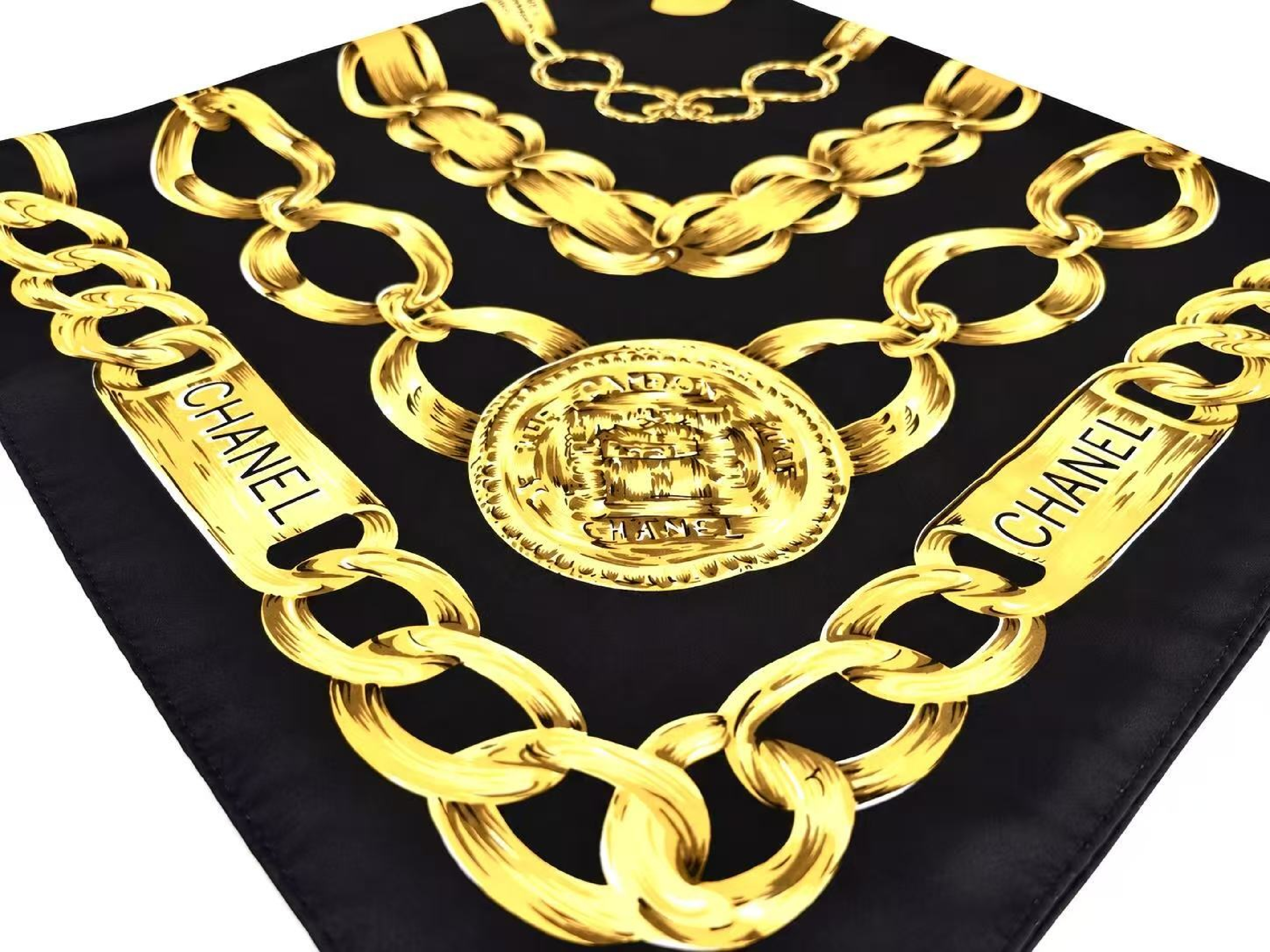 Coco Mark Gold Chain Motif Scarf (No Tag) - Other Accessories — view 5