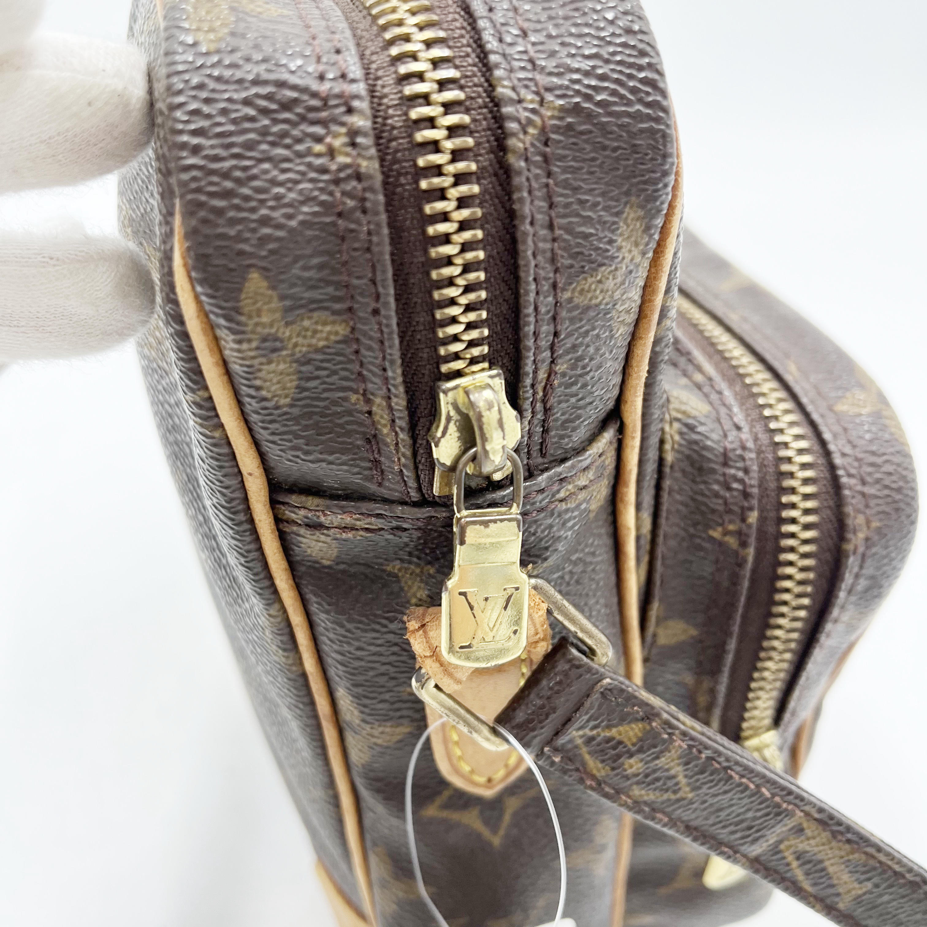 Monogram Amazon M45236 TH0052 Shoulder Bag — view 8