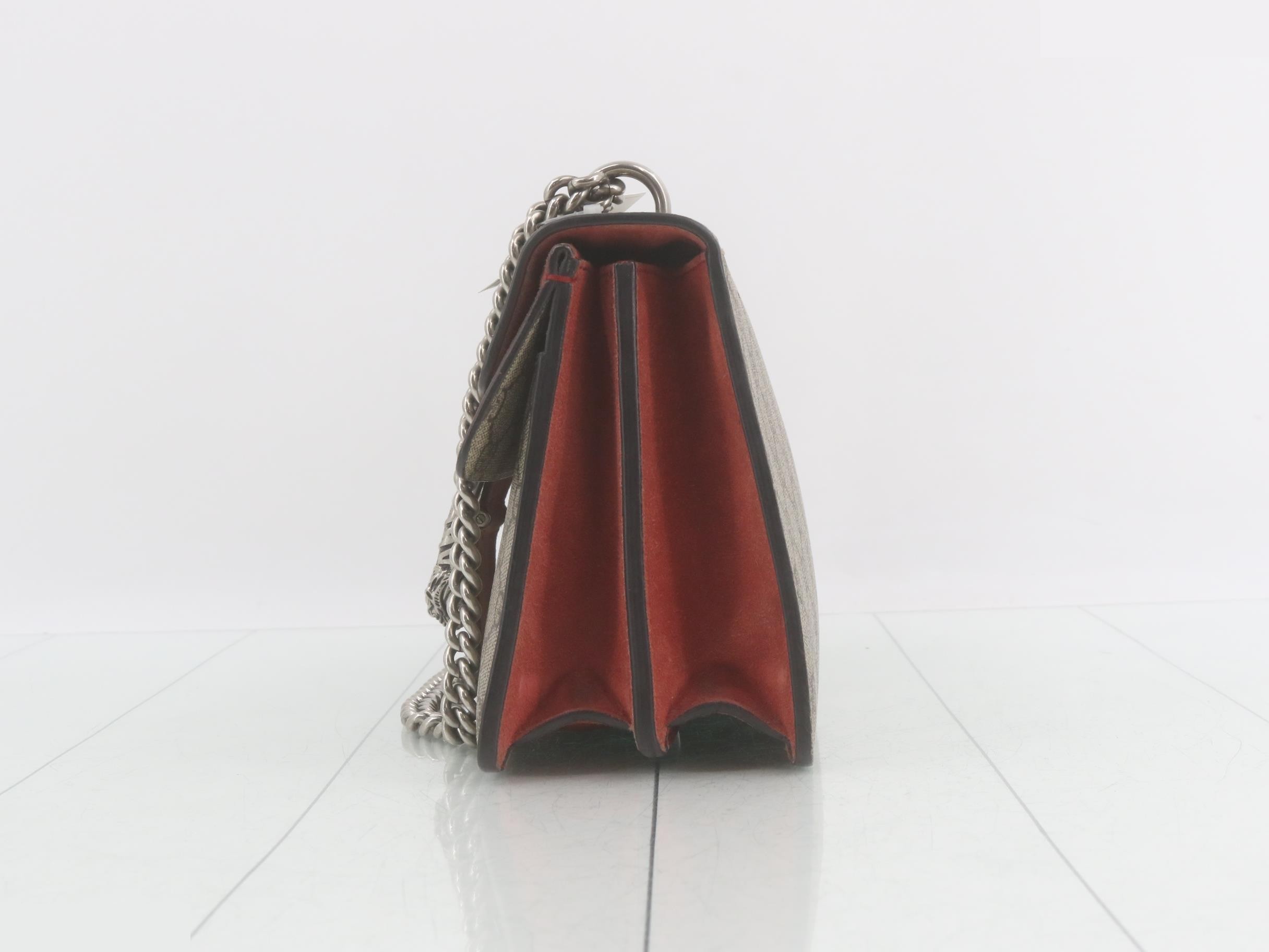 shoulder bag — view 3