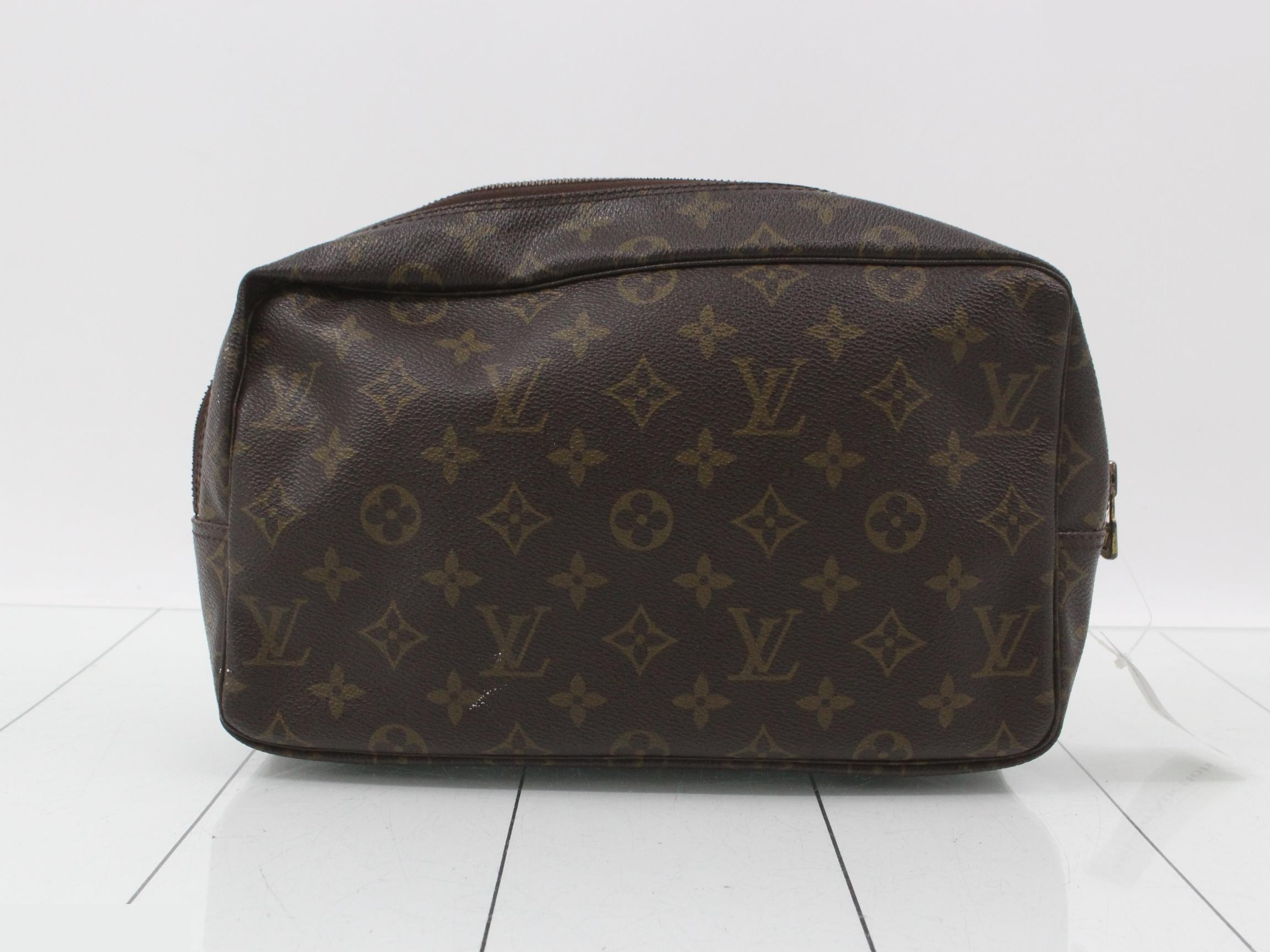 Truth Toilette 28 Bag — view 2