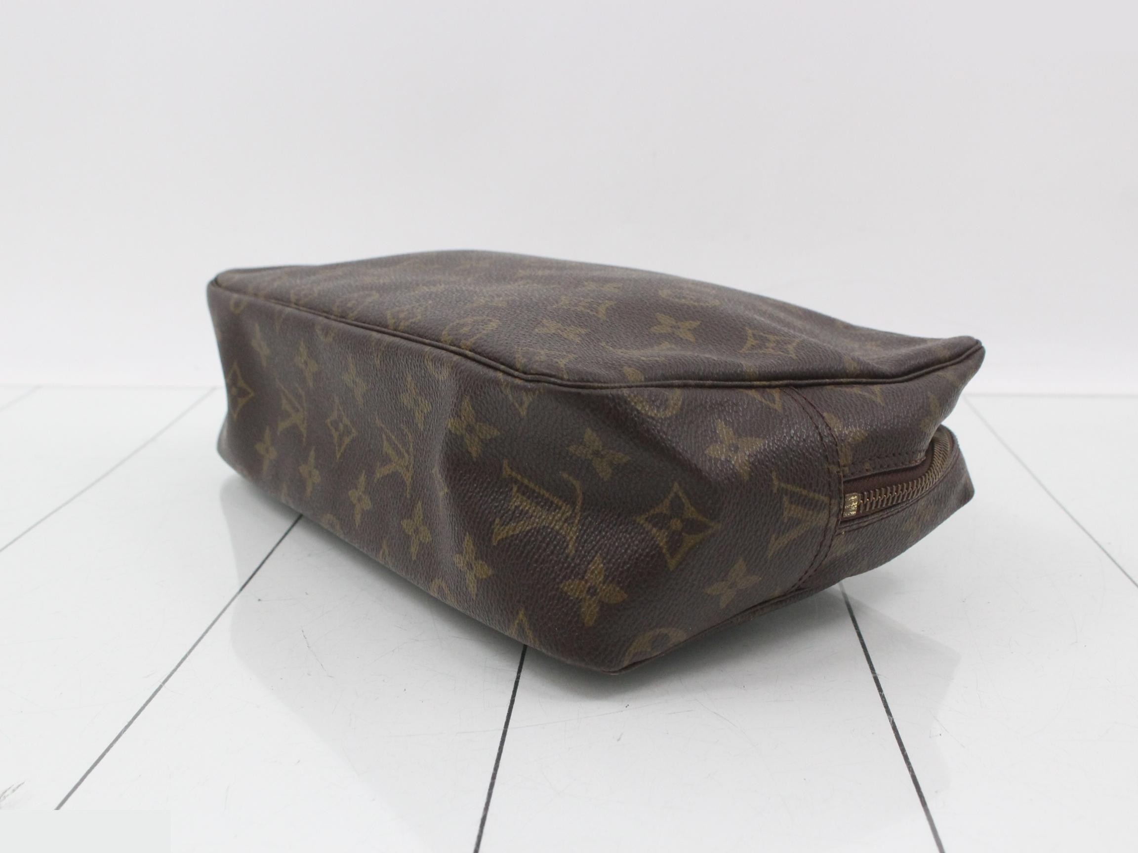 Truth Toilette 28 Bag — view 6