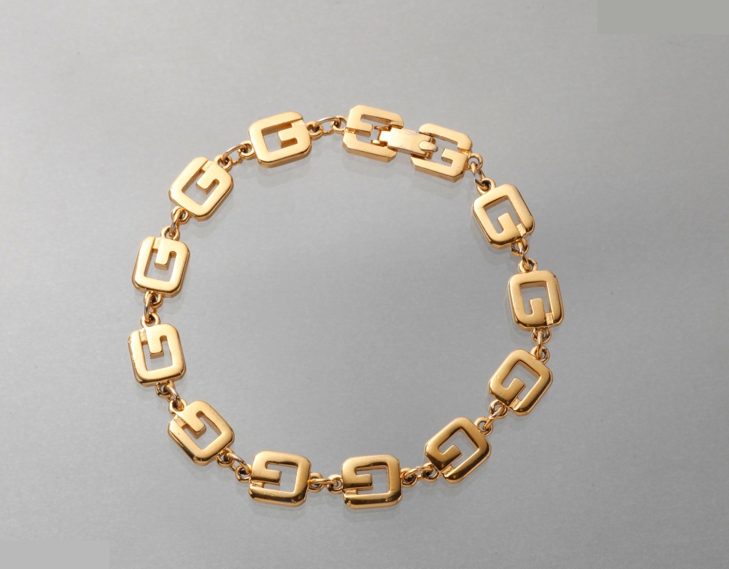 Other lines: Precious metals, bracelets, bangles (metal) — view 2