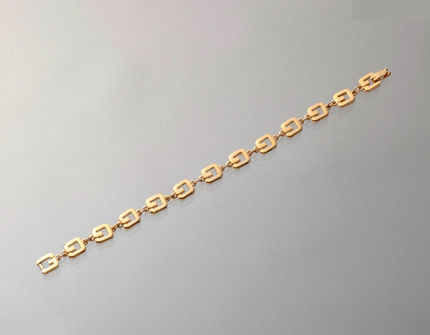 Other lines: Precious metals, bracelets, bangles (metal) — view 3