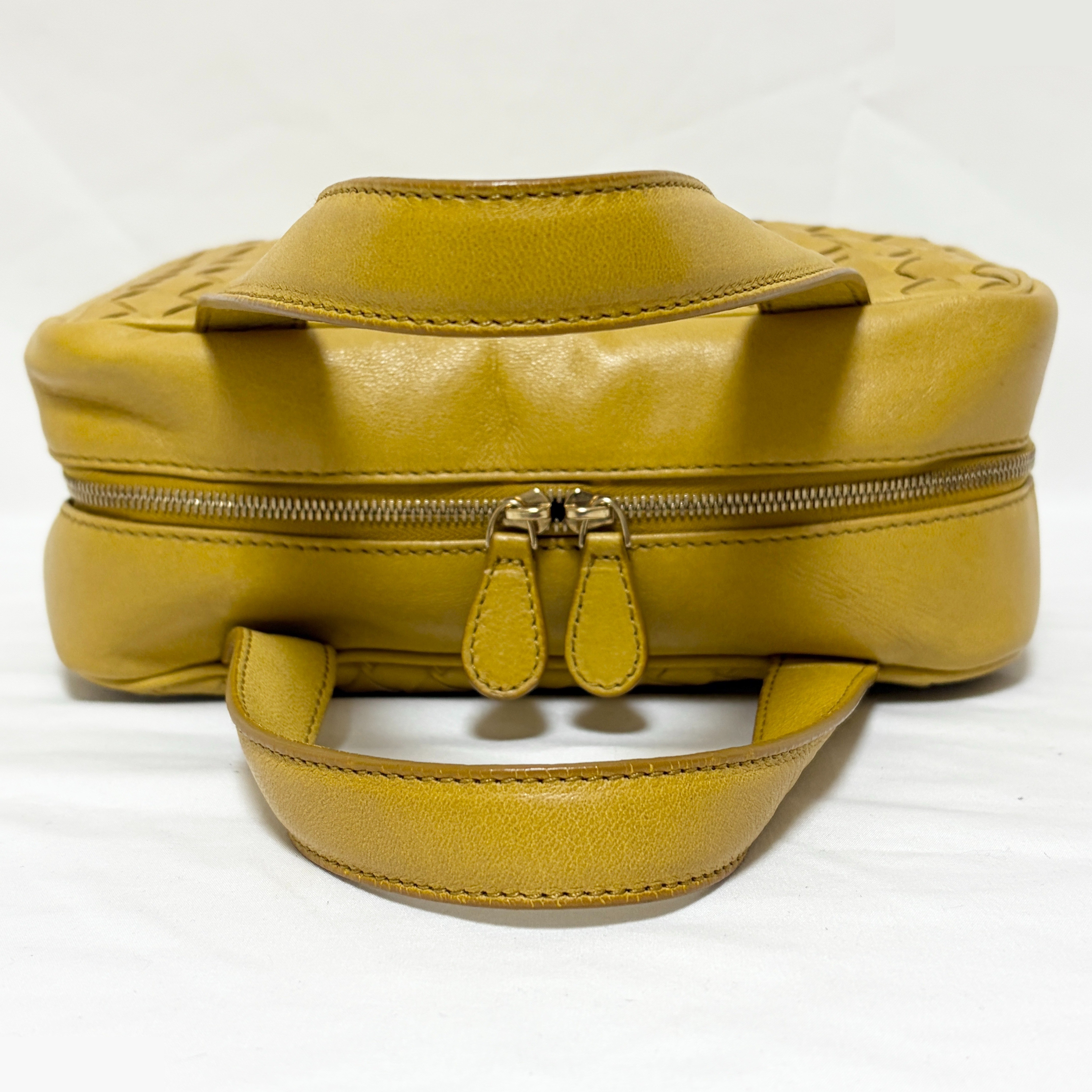 Intrecciato Leather Handbag — view 7