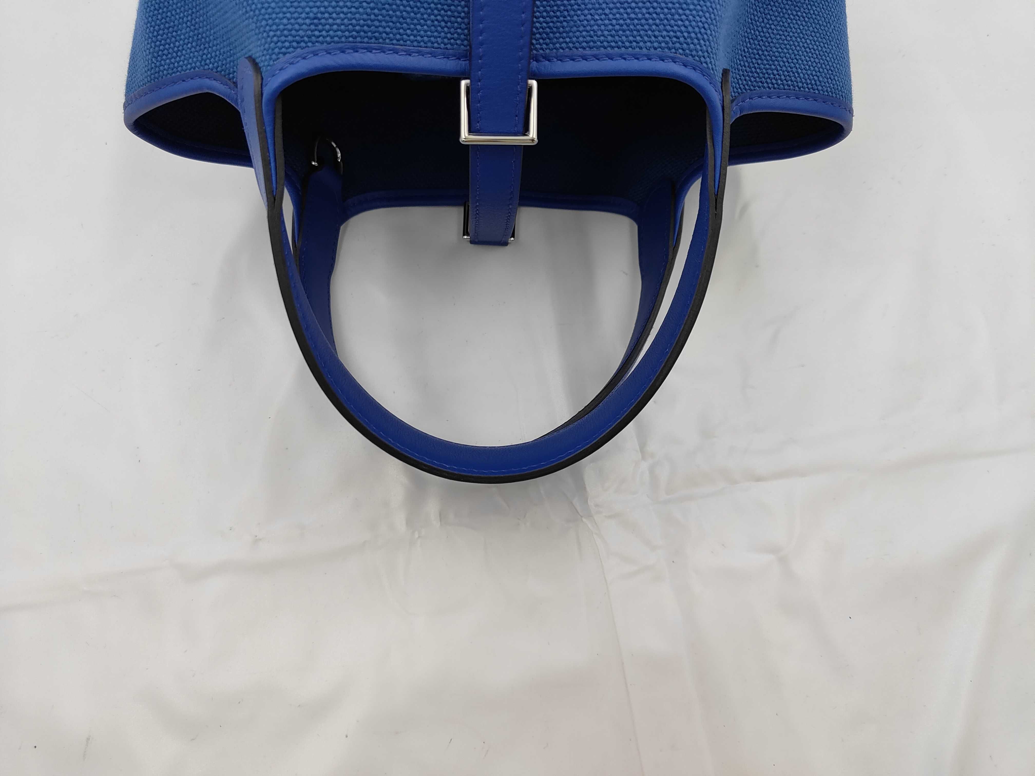 Picotin Lock Cargo PM Blue Royal U stamp Silver hardware handbag — view 3