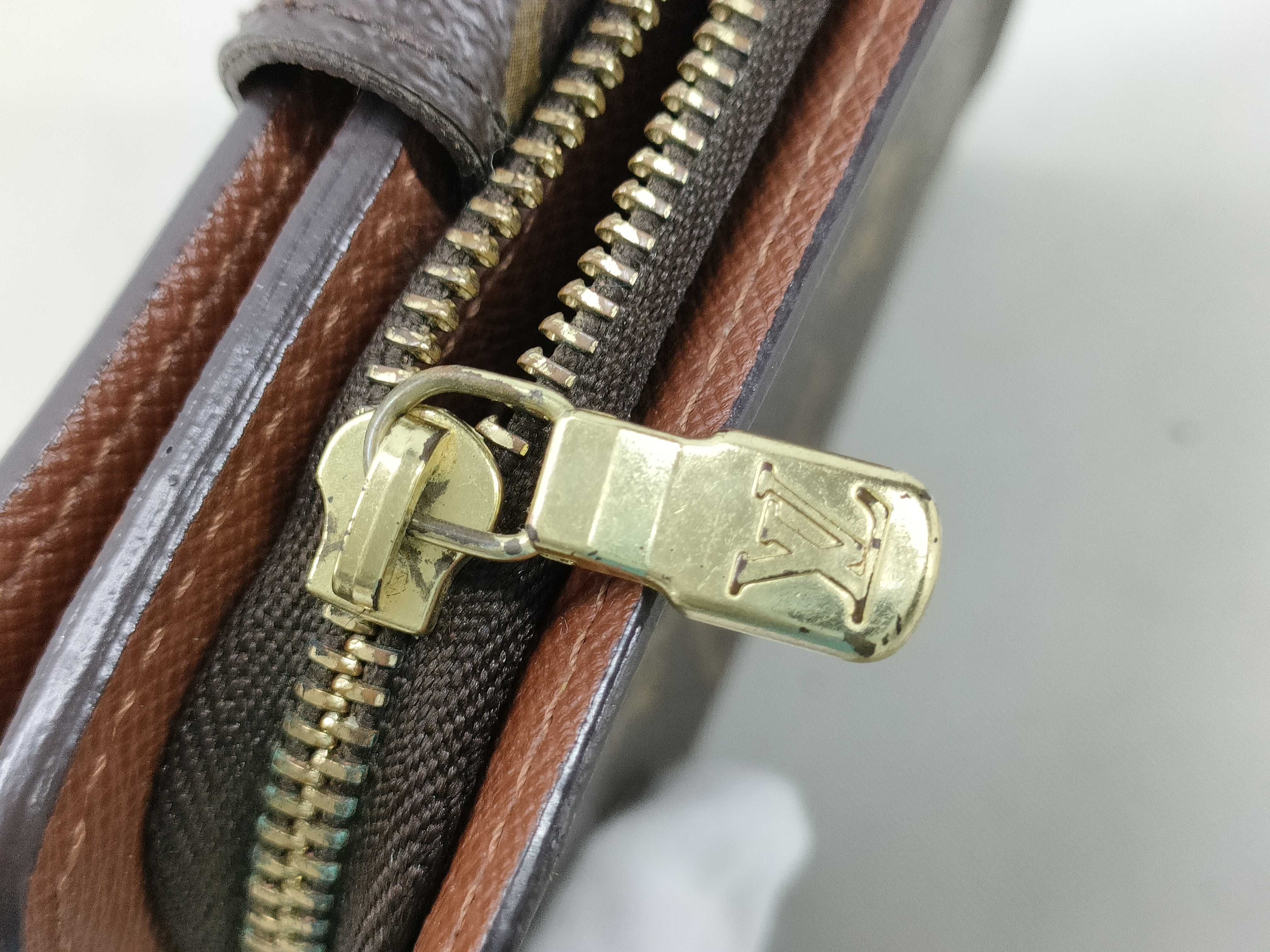 Monogram Louis Vuitton Monogram Compact Zip Bi-fold Wallet M61667 CT0045 Wallet — view 7