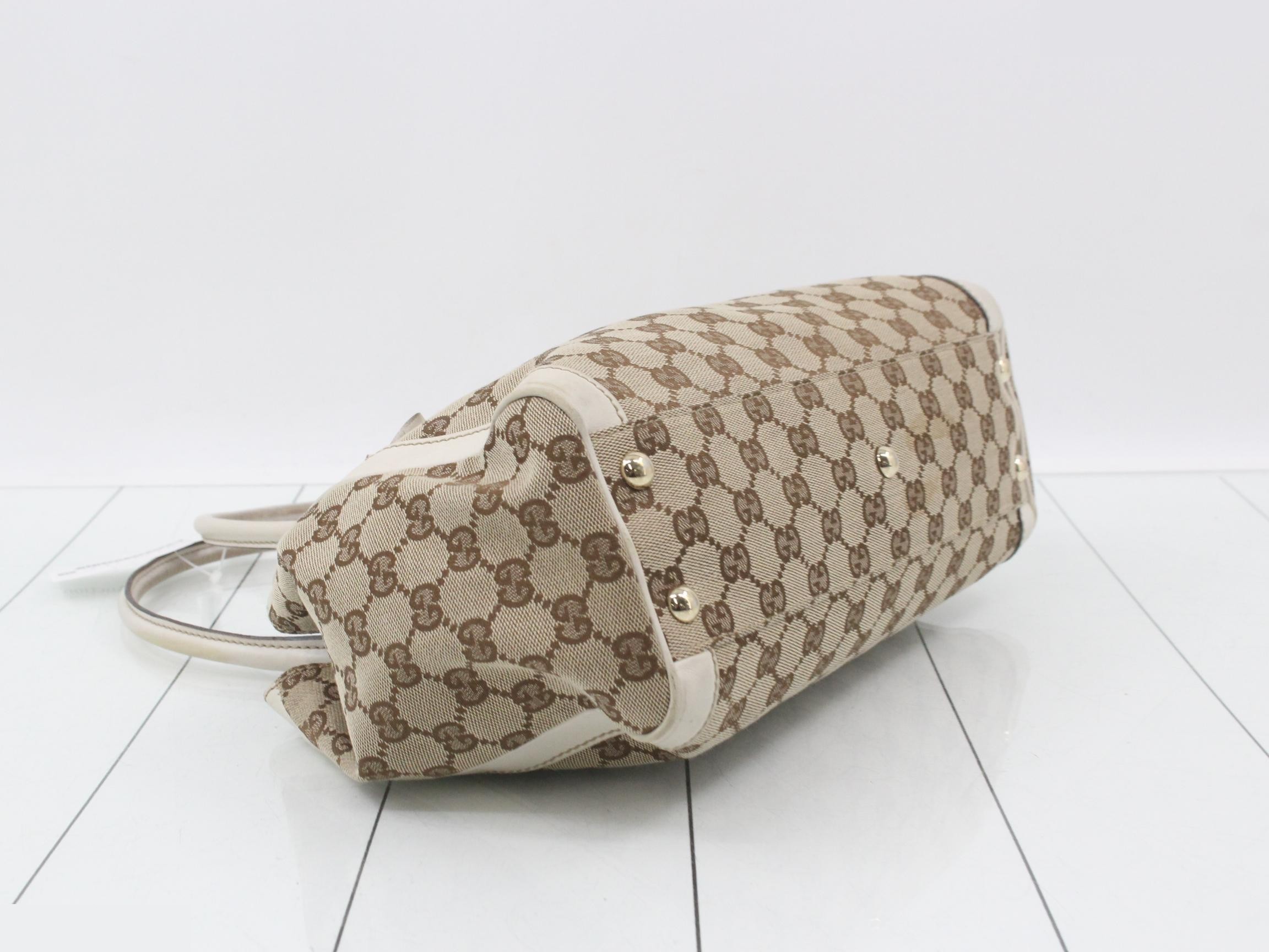 GG Canvas Trophy Handbag — view 5