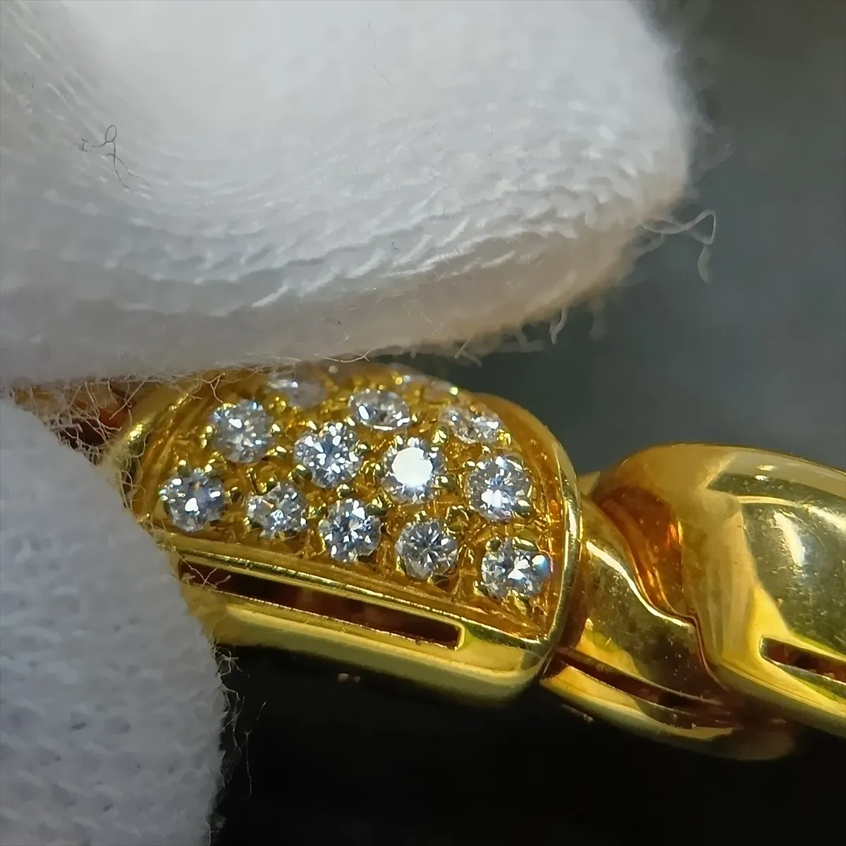 Doppio Cuore Diamond Necklace, 750 (Yellow Gold), 142.8g. Some markings are — view 7