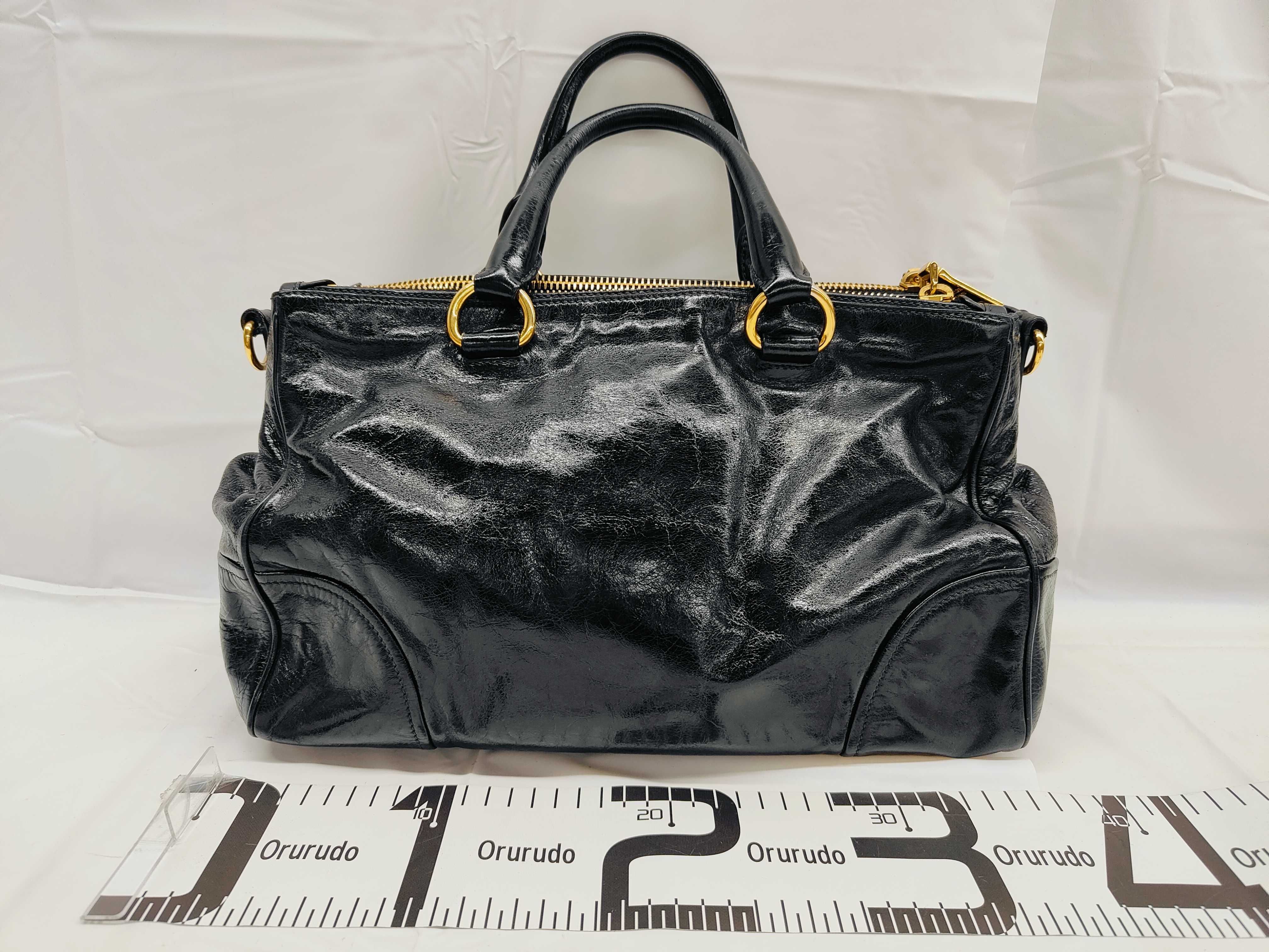 Vitello Daino Shine Handbag — view 2