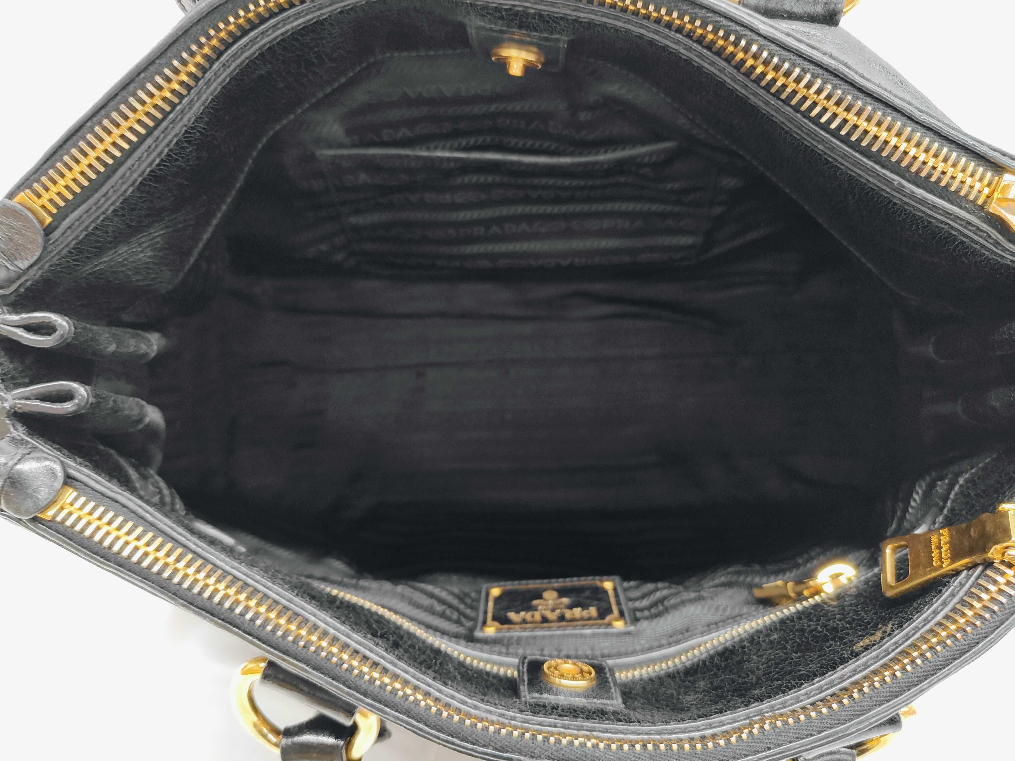 Vitello Daino Shine Handbag — view 6