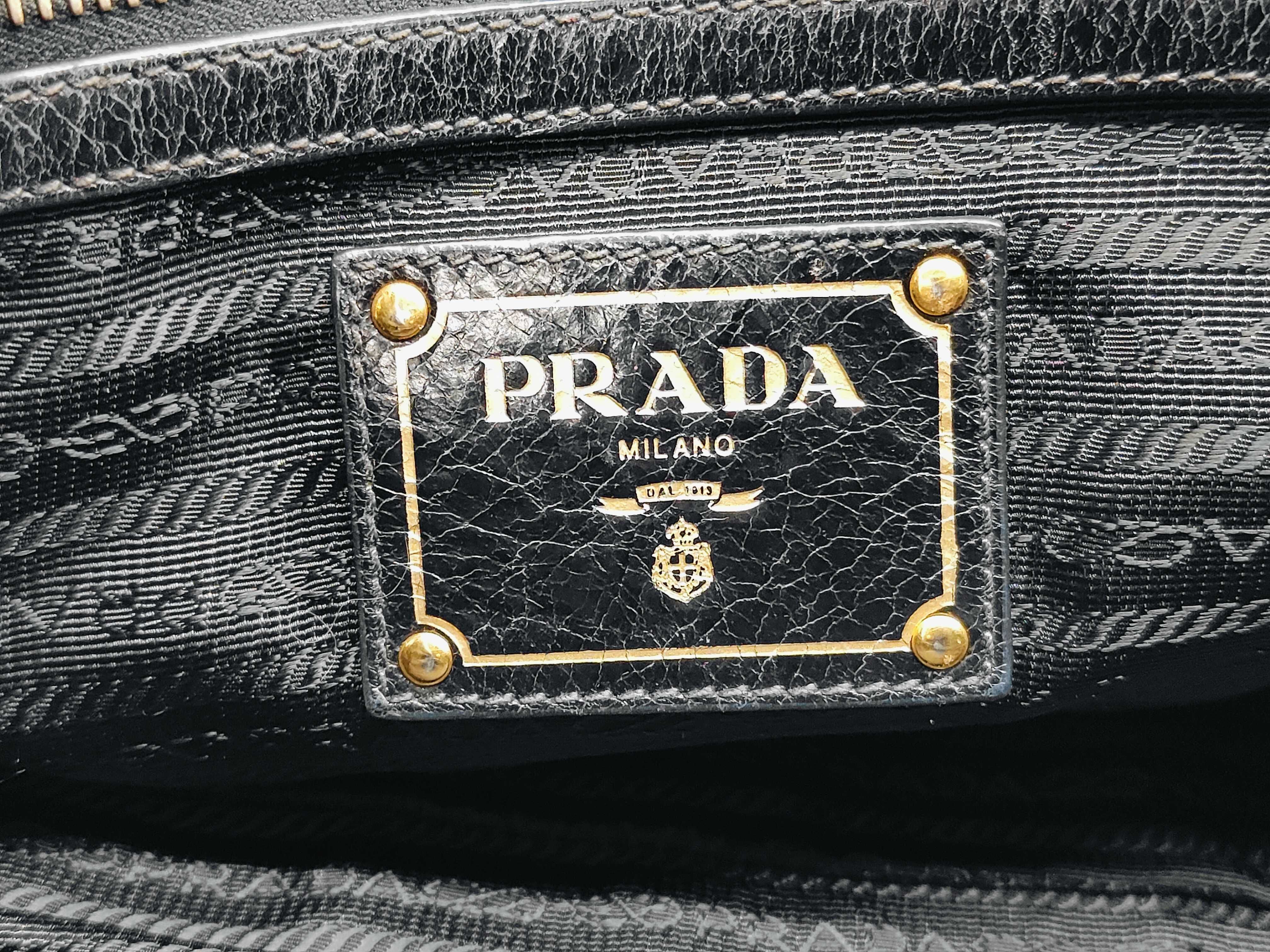 Vitello Daino Shine Handbag — view 7