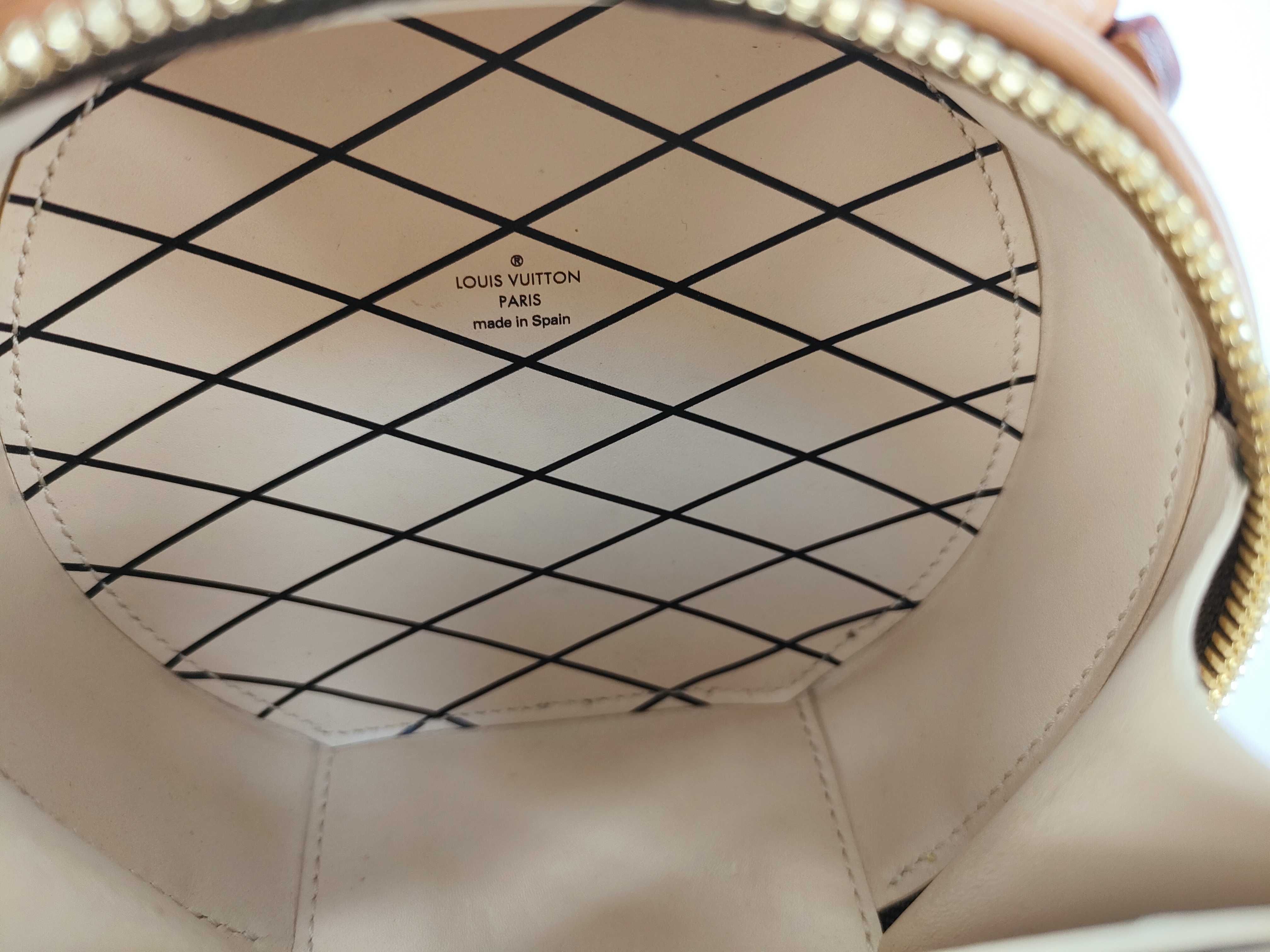Monogram Louis Vuitton Shoulder Bag Handbag — view 12